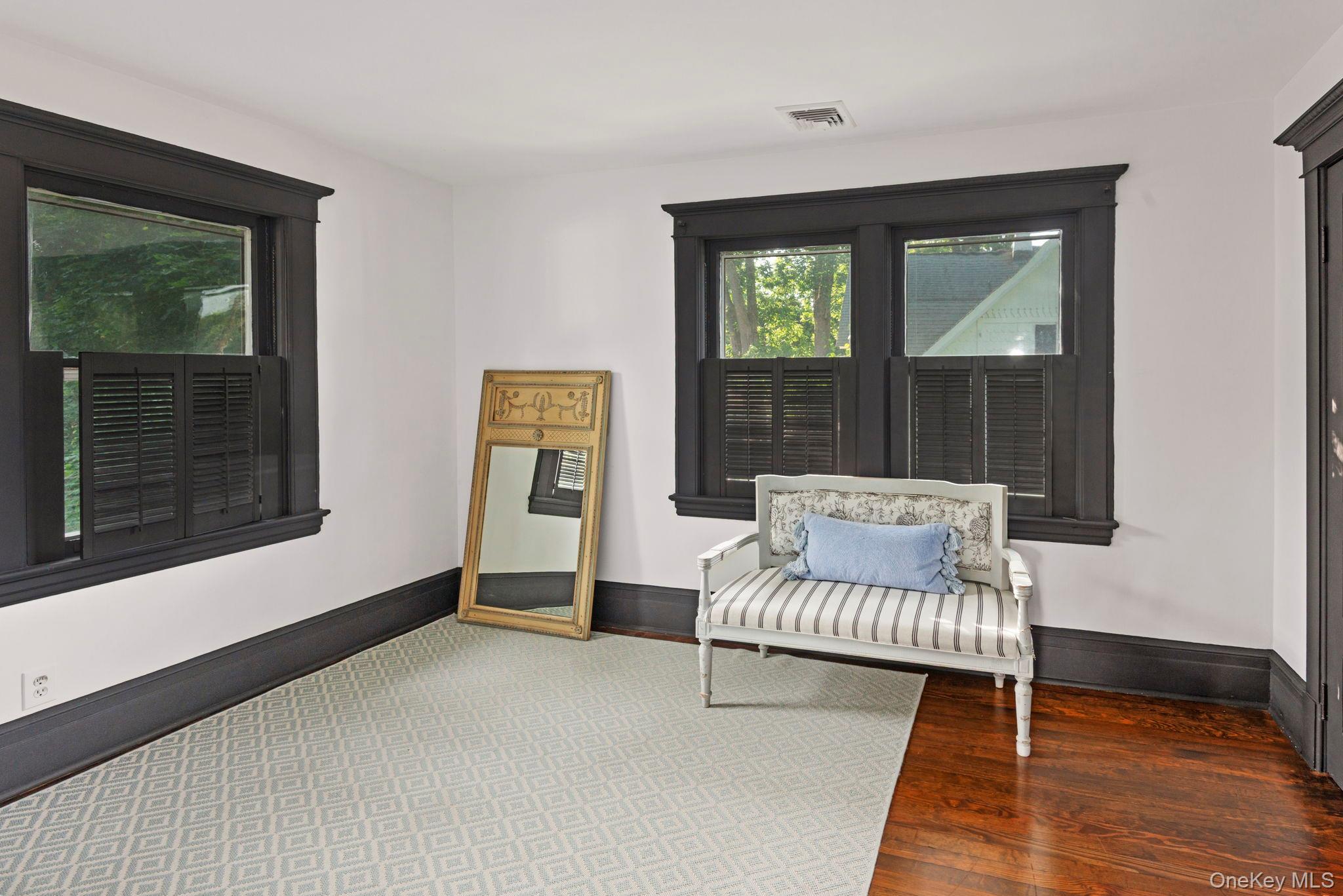 67 W Neck Road, Huntington, NY 11743