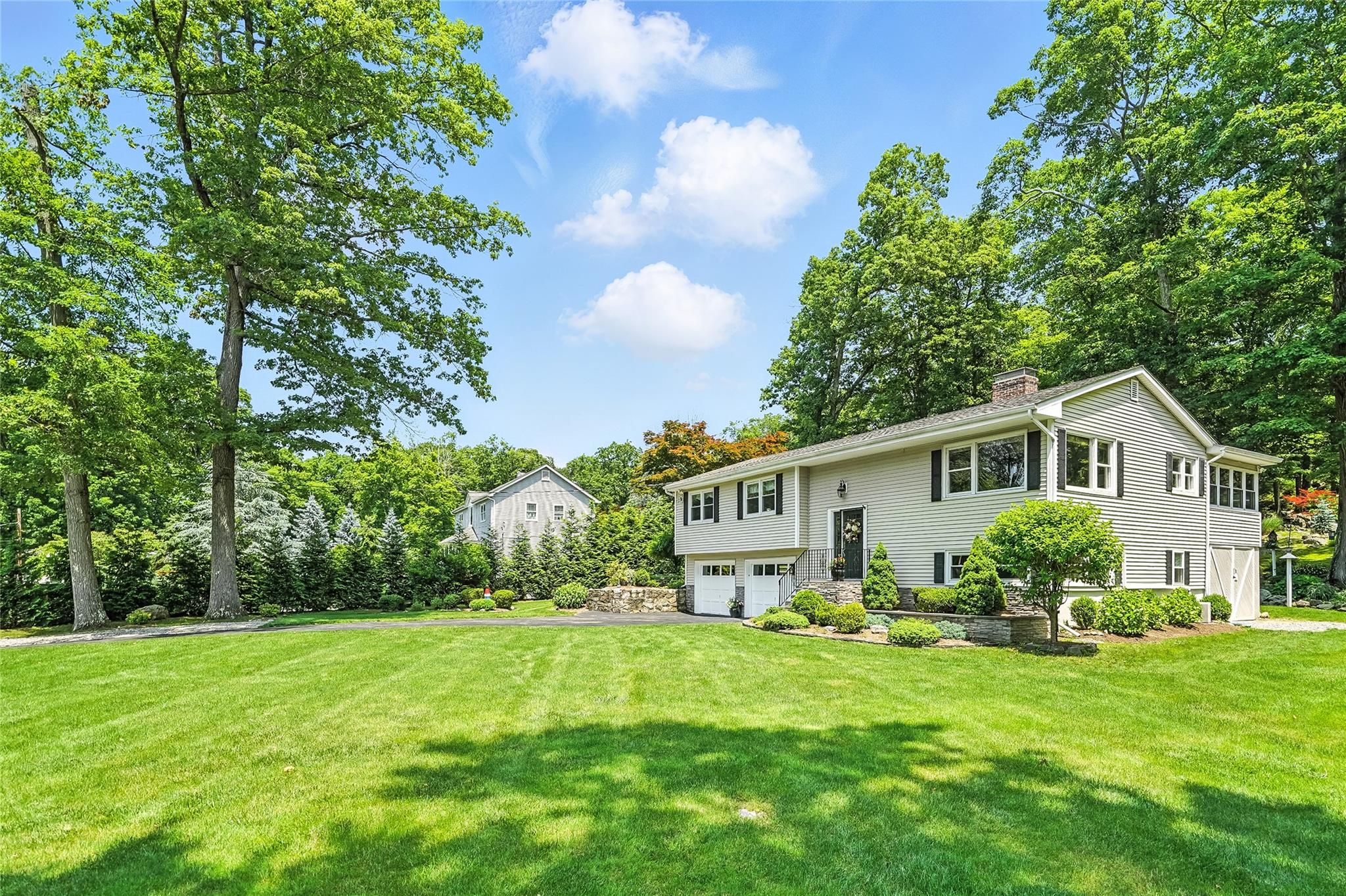69 Clove Brook Drive, Cold Spring, NY 10516