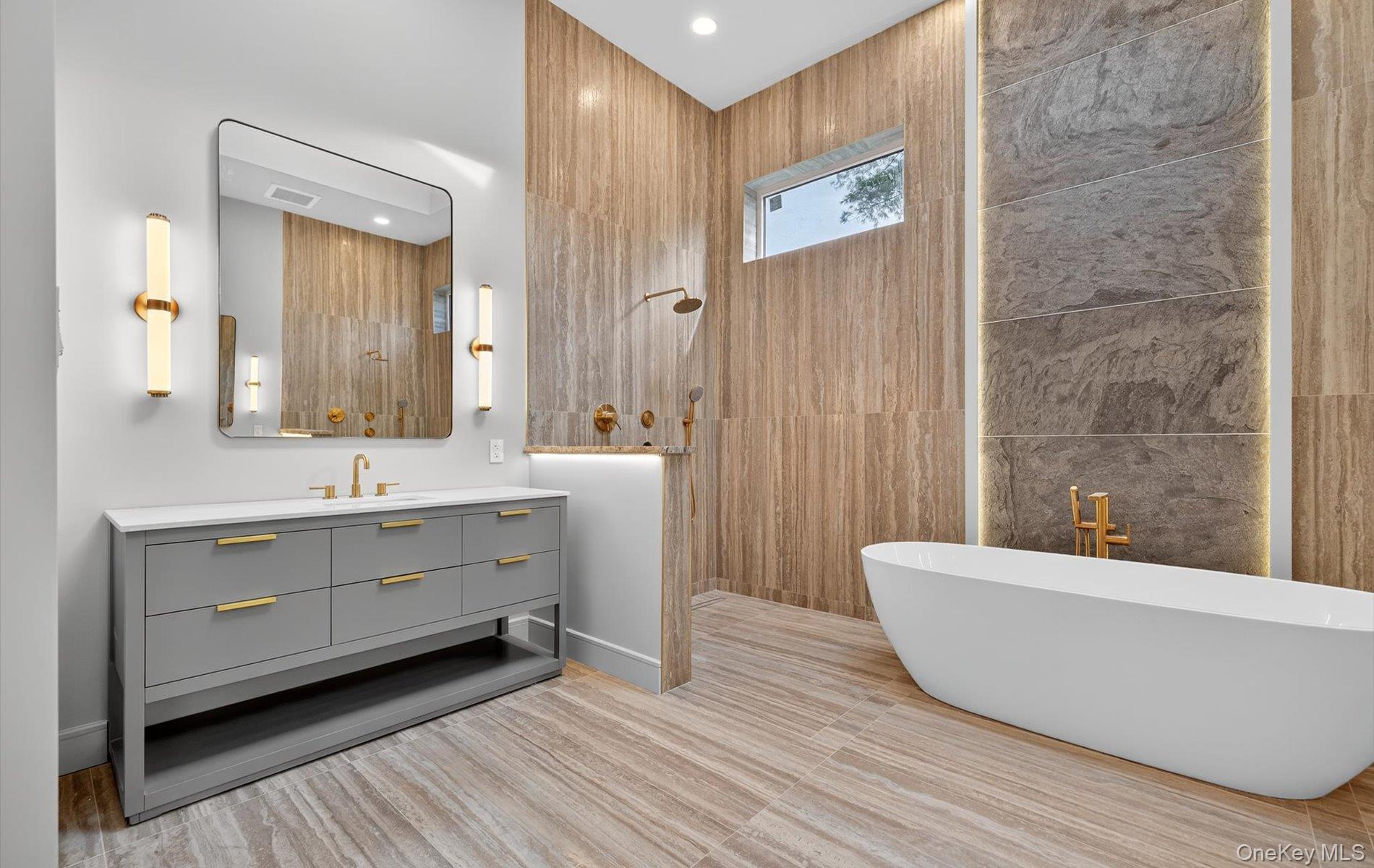 26 Windemere Way, Woodbury, NY 11797