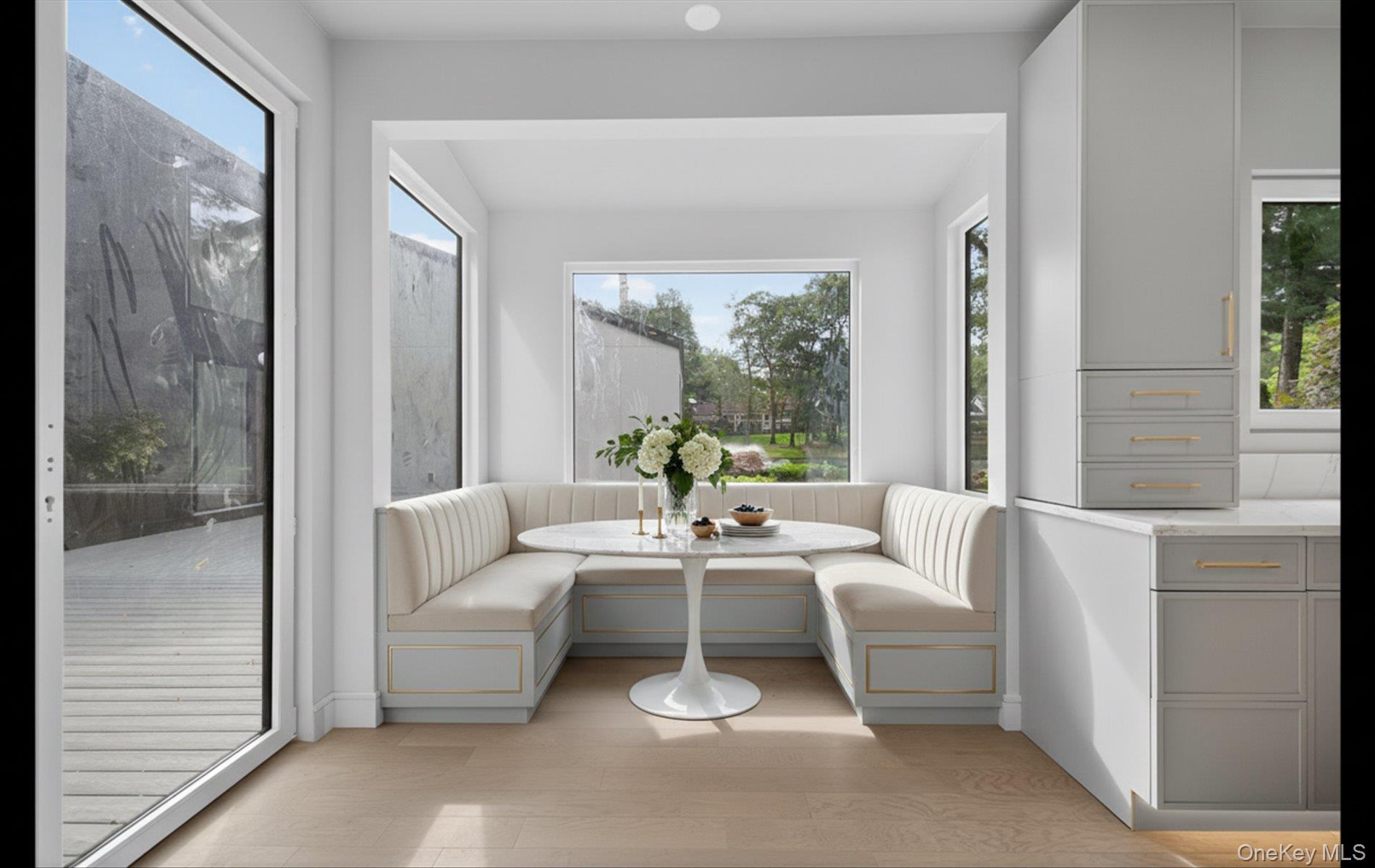 26 Windemere Way, Woodbury, NY 11797