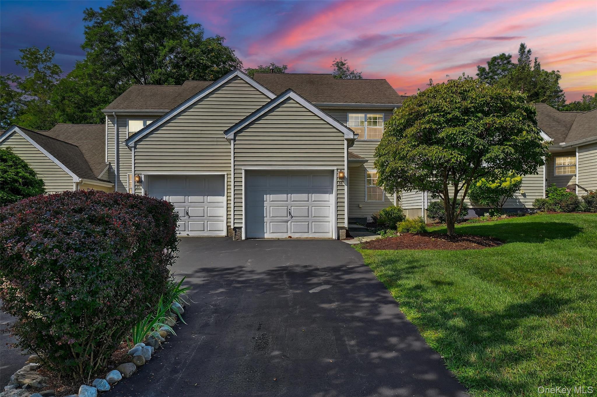 38 Prestwick Court, Poughkeepsie, NY 12603