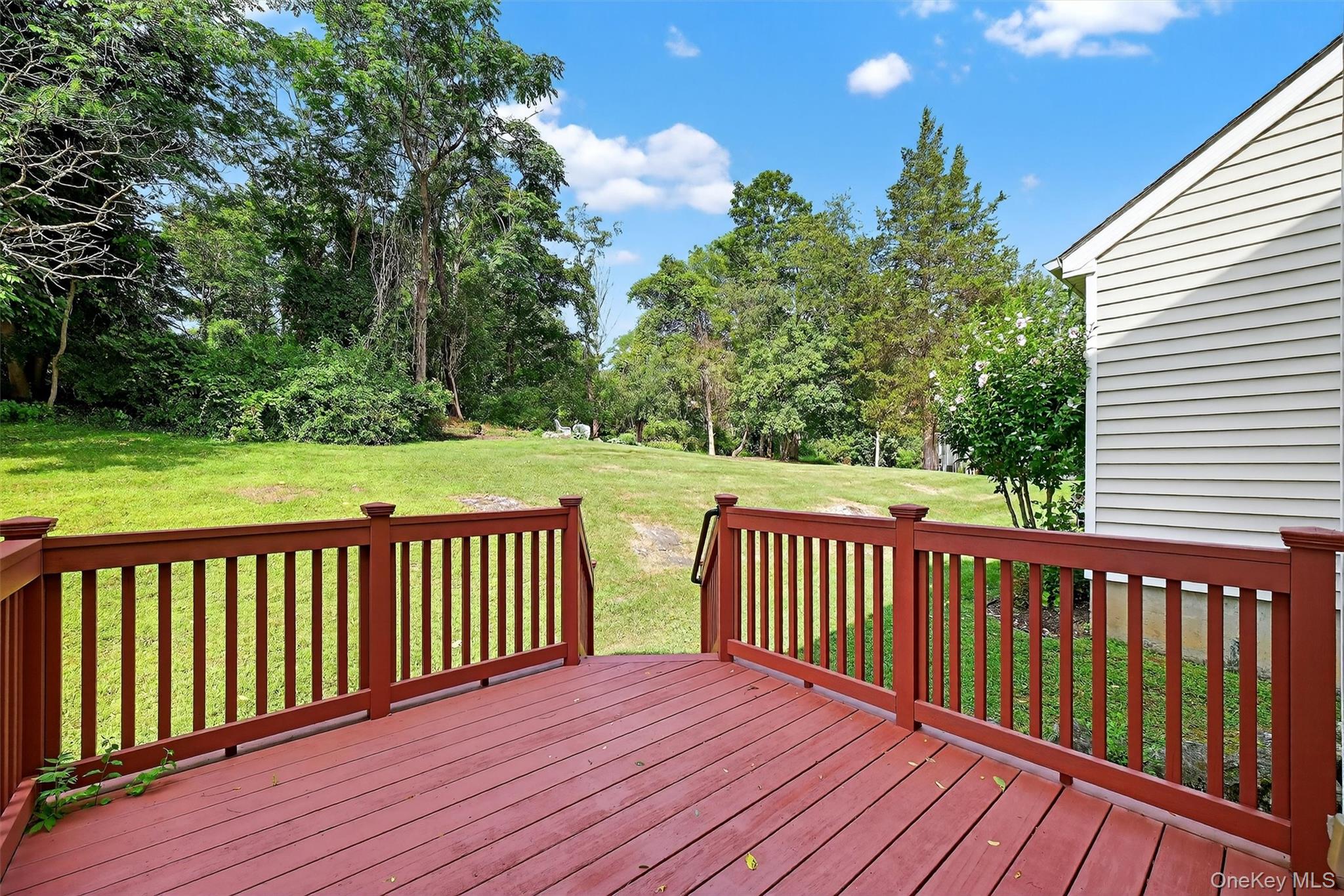 38 Prestwick Court, Poughkeepsie, NY 12603