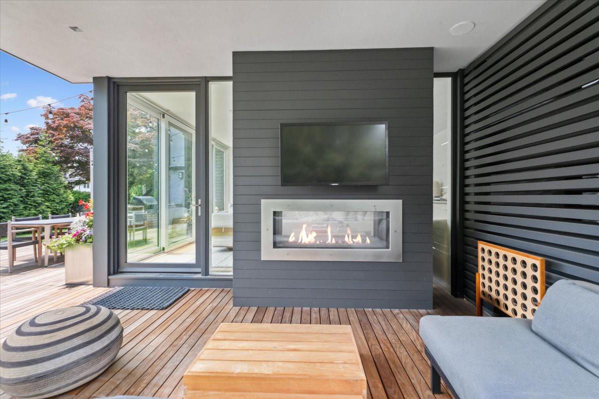 35 Halsted Place, Rye, NY 10580