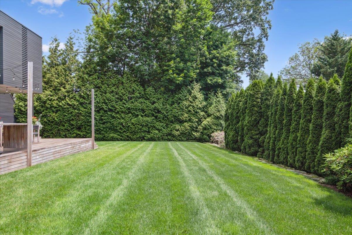 35 Halsted Place, Rye, NY 10580