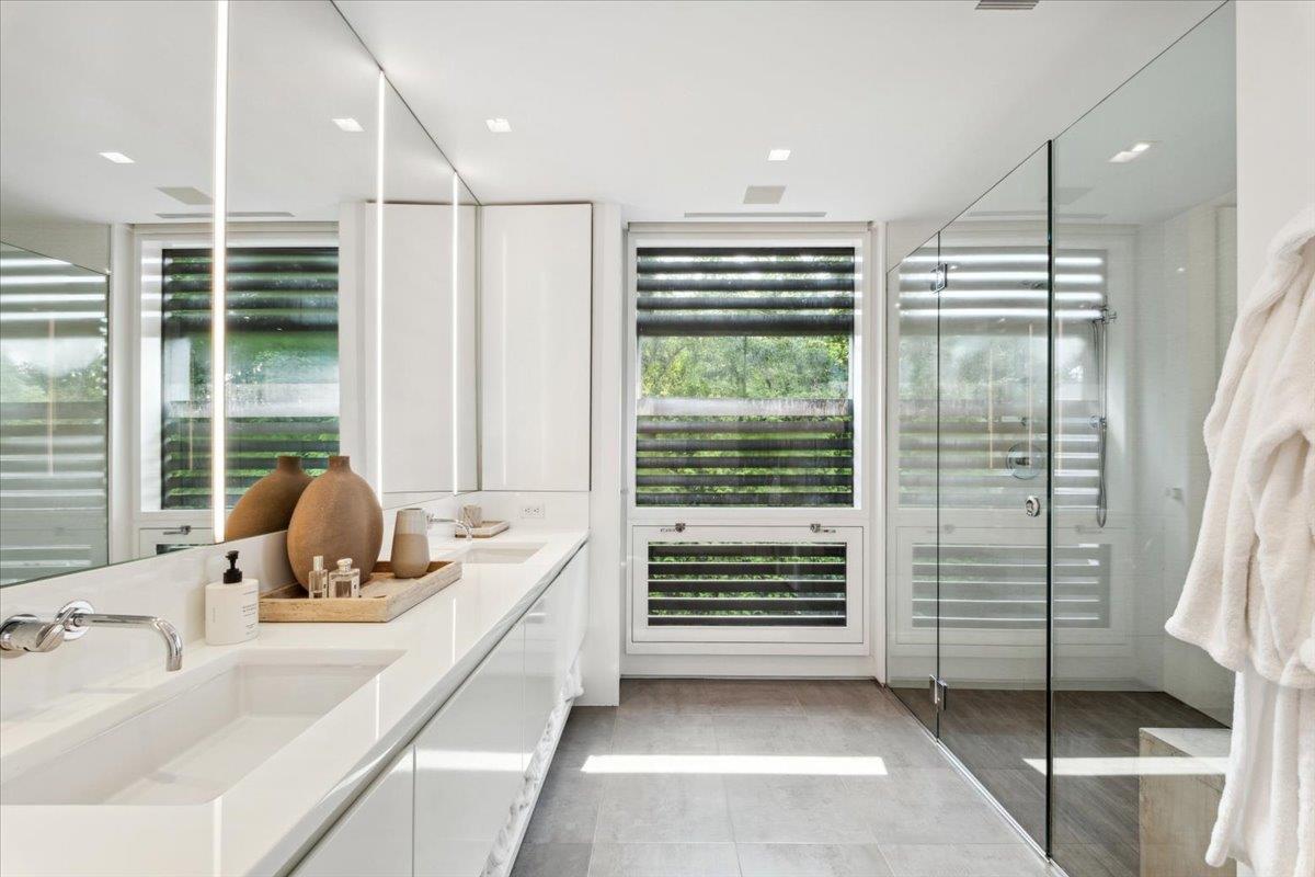 35 Halsted Place, Rye, NY 10580