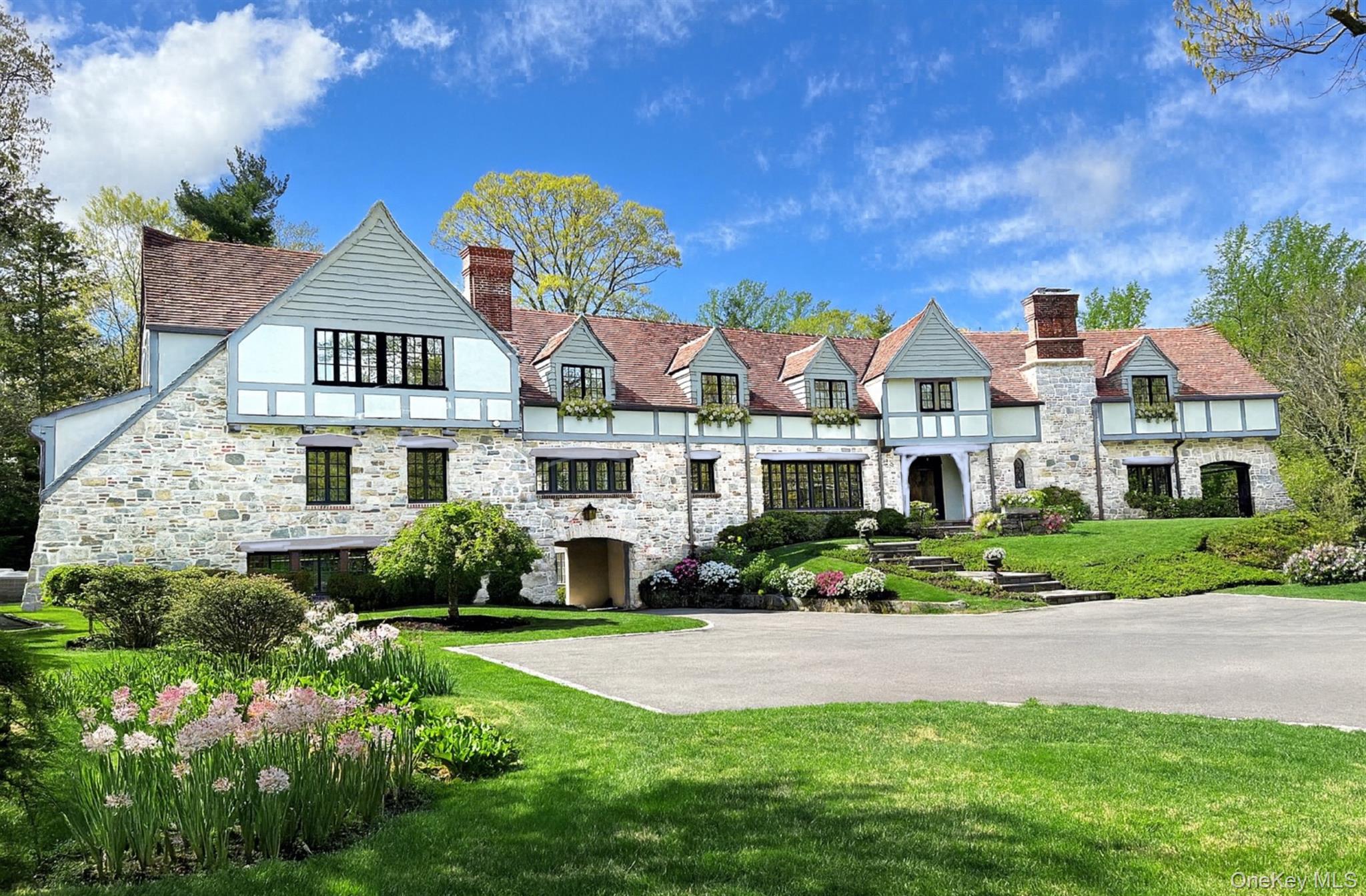 4 Commodore Avenue, Rye, NY 10580