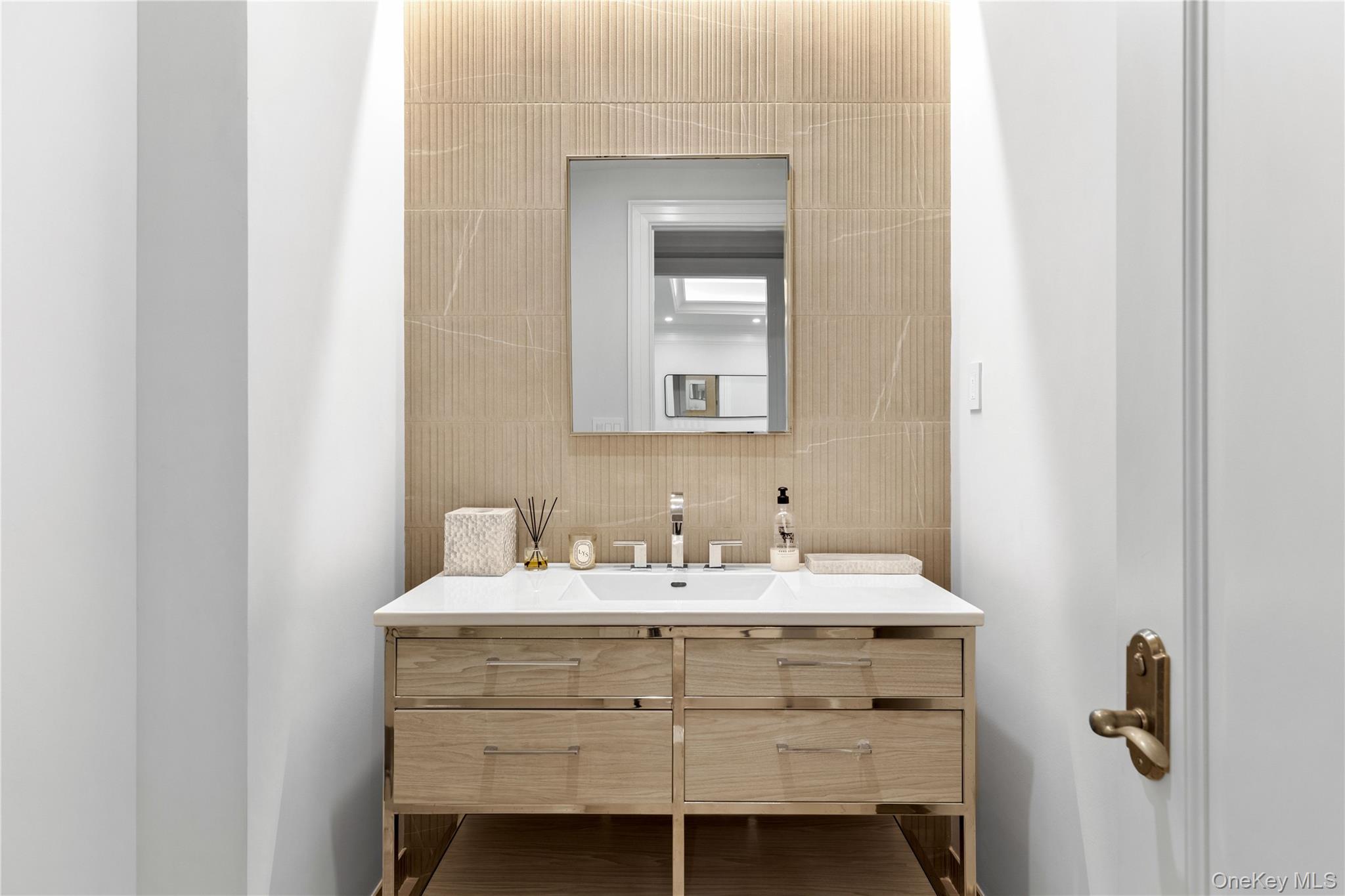 22 Terrace Court, Old Westbury, NY 11568