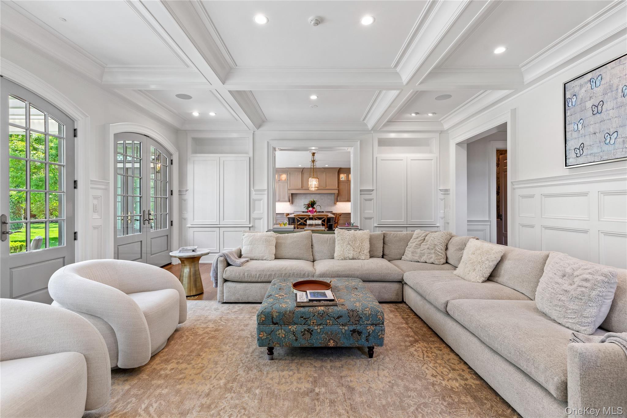 22 Terrace Court, Old Westbury, NY 11568