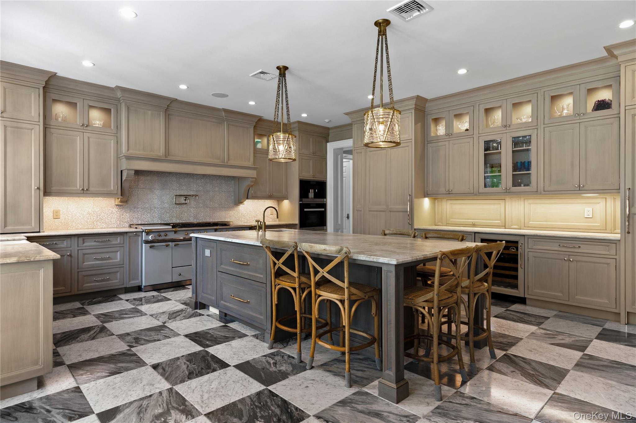 22 Terrace Court, Old Westbury, NY 11568