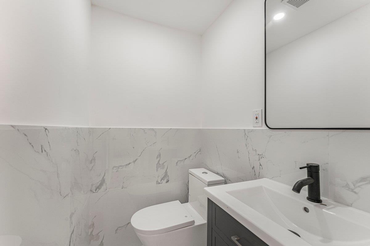 5206 Avenue M, Brooklyn, NY 11234