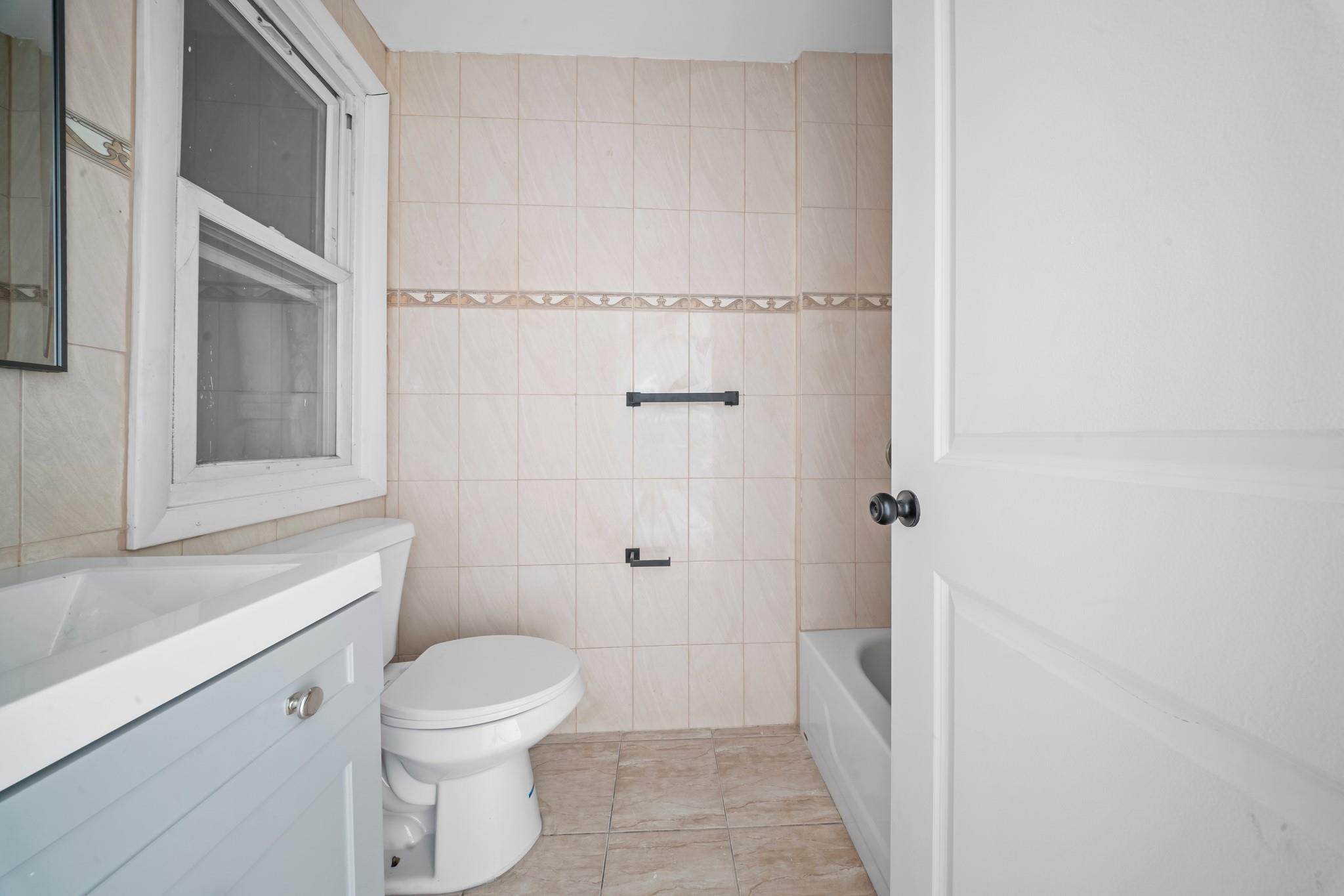 404 Logan Street, Brooklyn, NY 11208