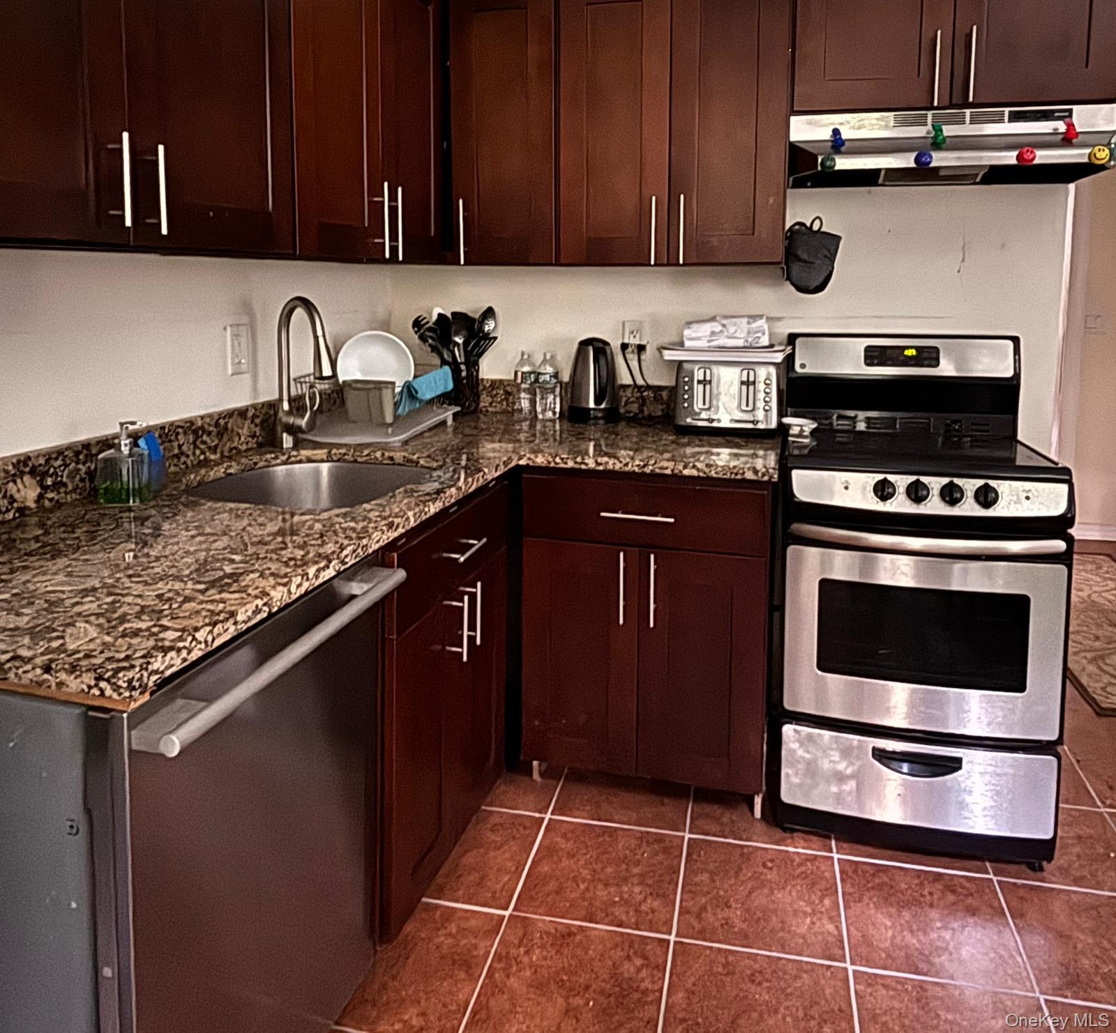 82 Starlight Road, Smallwood, NY 12701