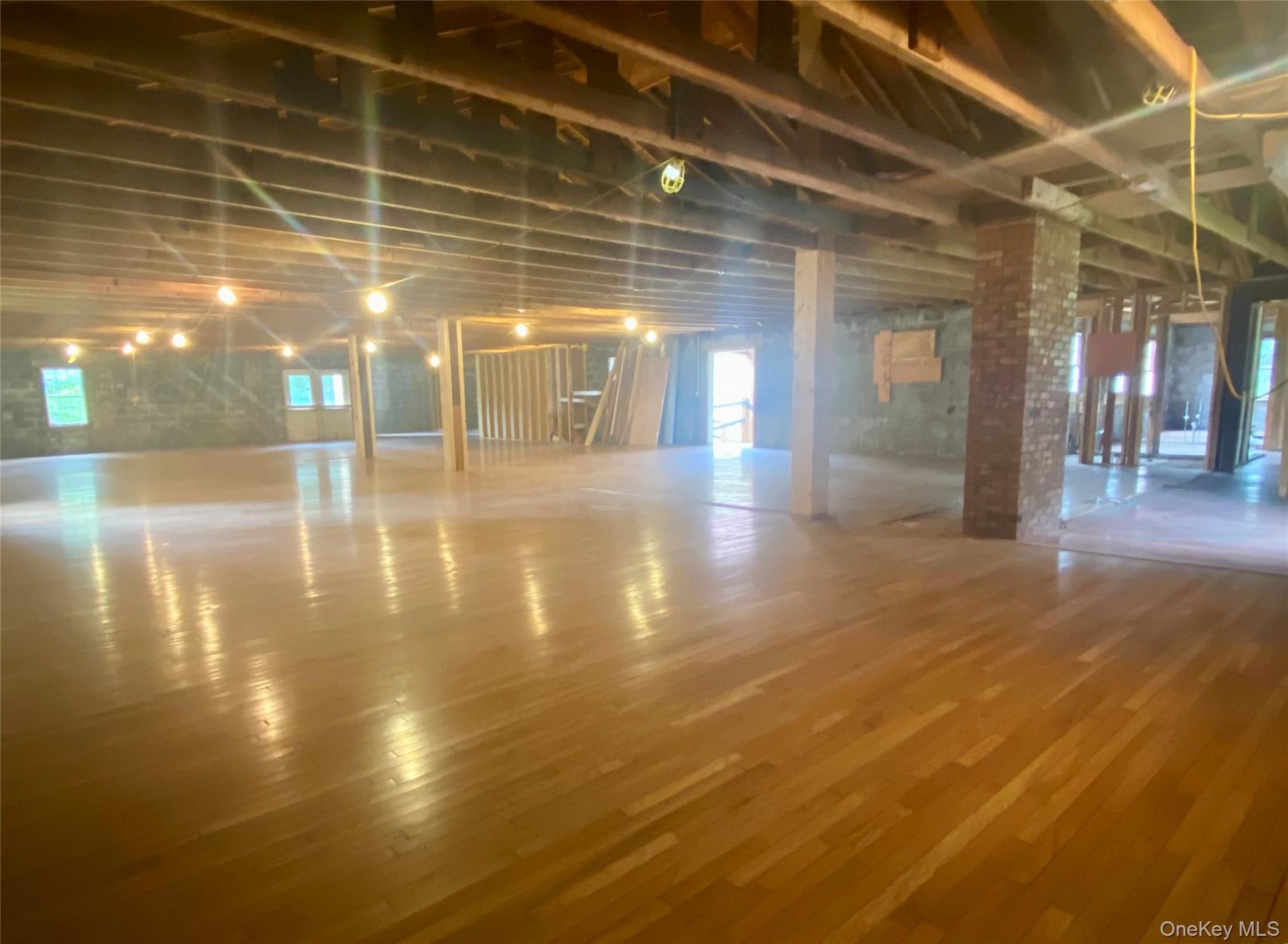 7392 S Broadway, Red Hook, NY 12571