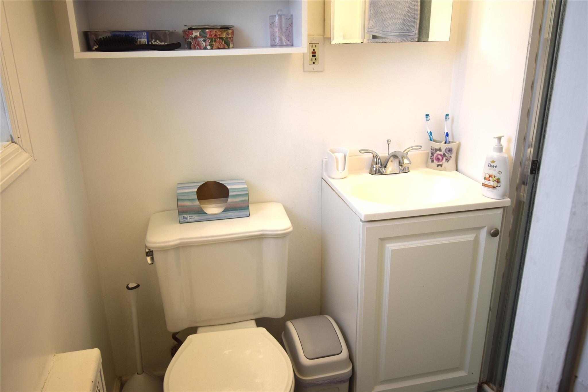 3715 Regent Lane, Wantagh, NY 11793