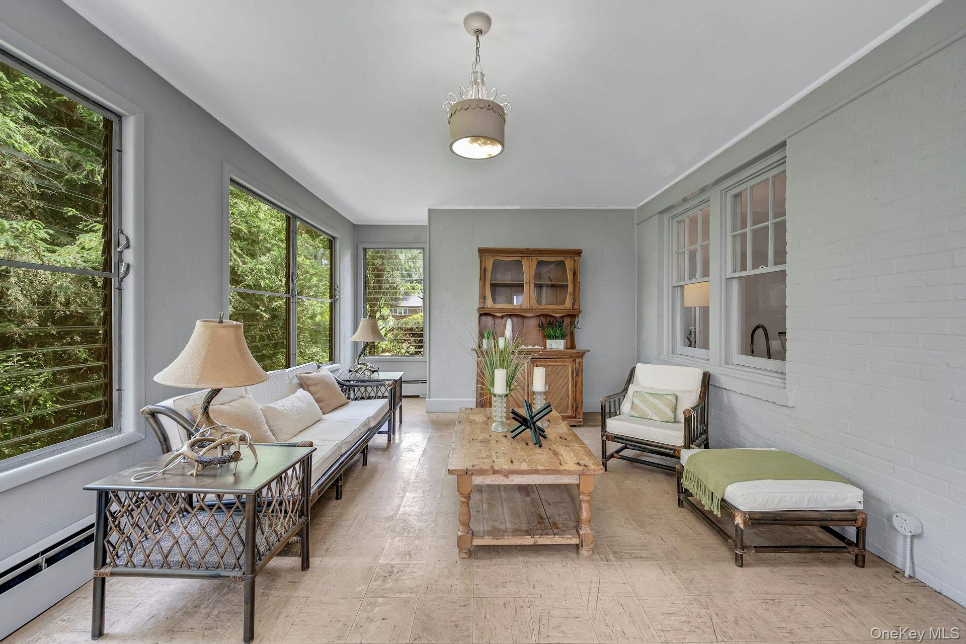 11 Oxford Road, White Plains, NY 10605