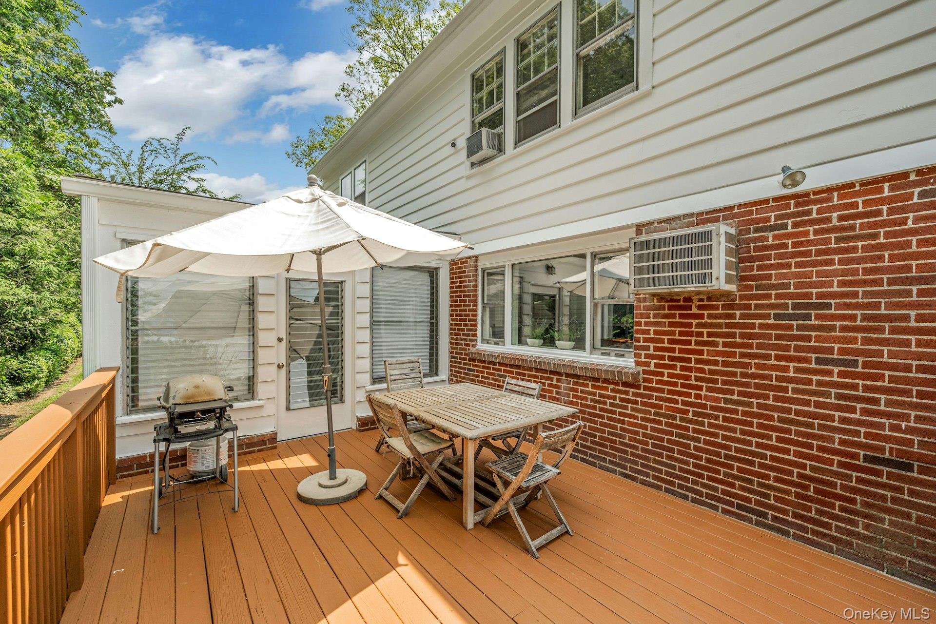 11 Oxford Road, White Plains, NY 10605