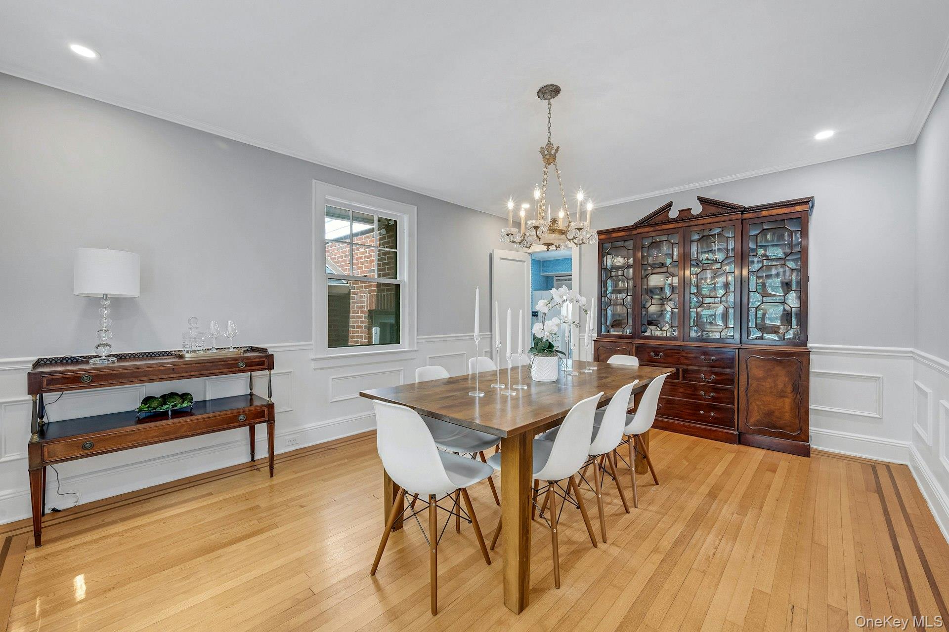 11 Oxford Road, White Plains, NY 10605