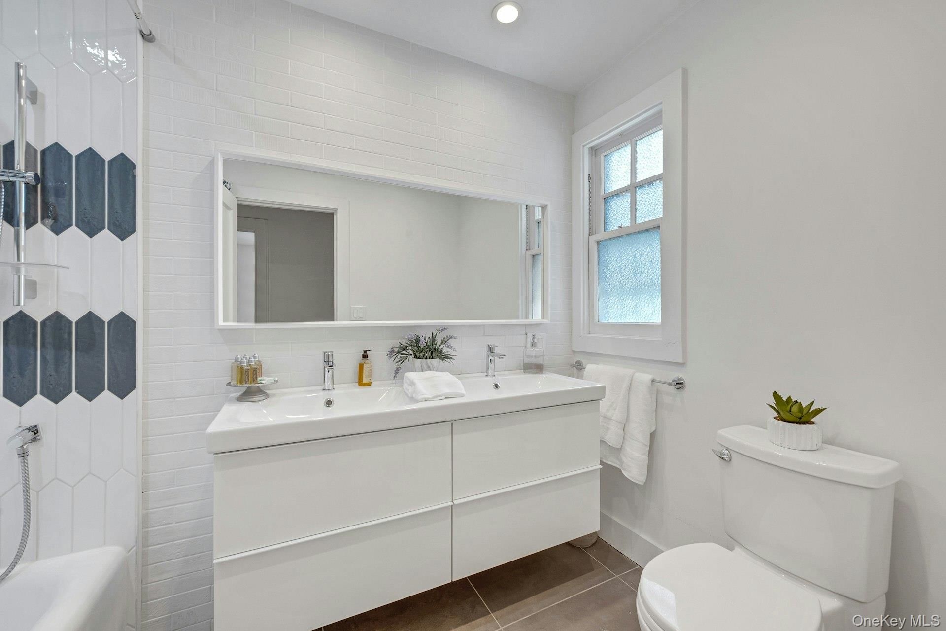 11 Oxford Road, White Plains, NY 10605