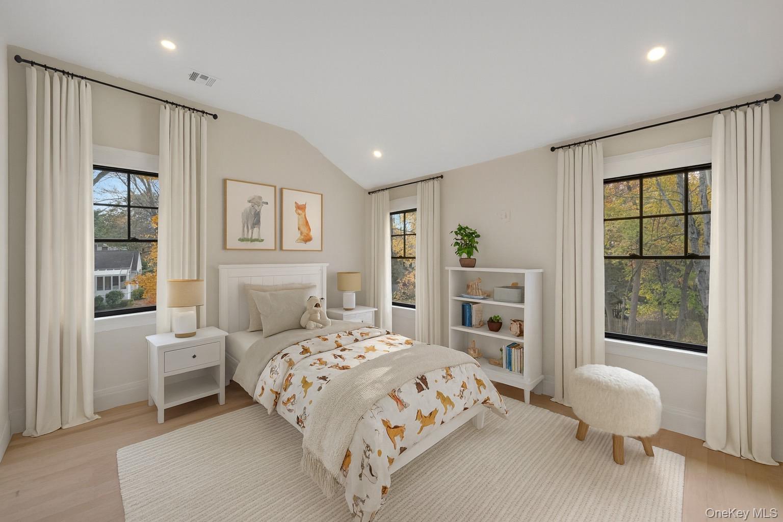 32 Sycamore Road, Scarsdale, NY 10583