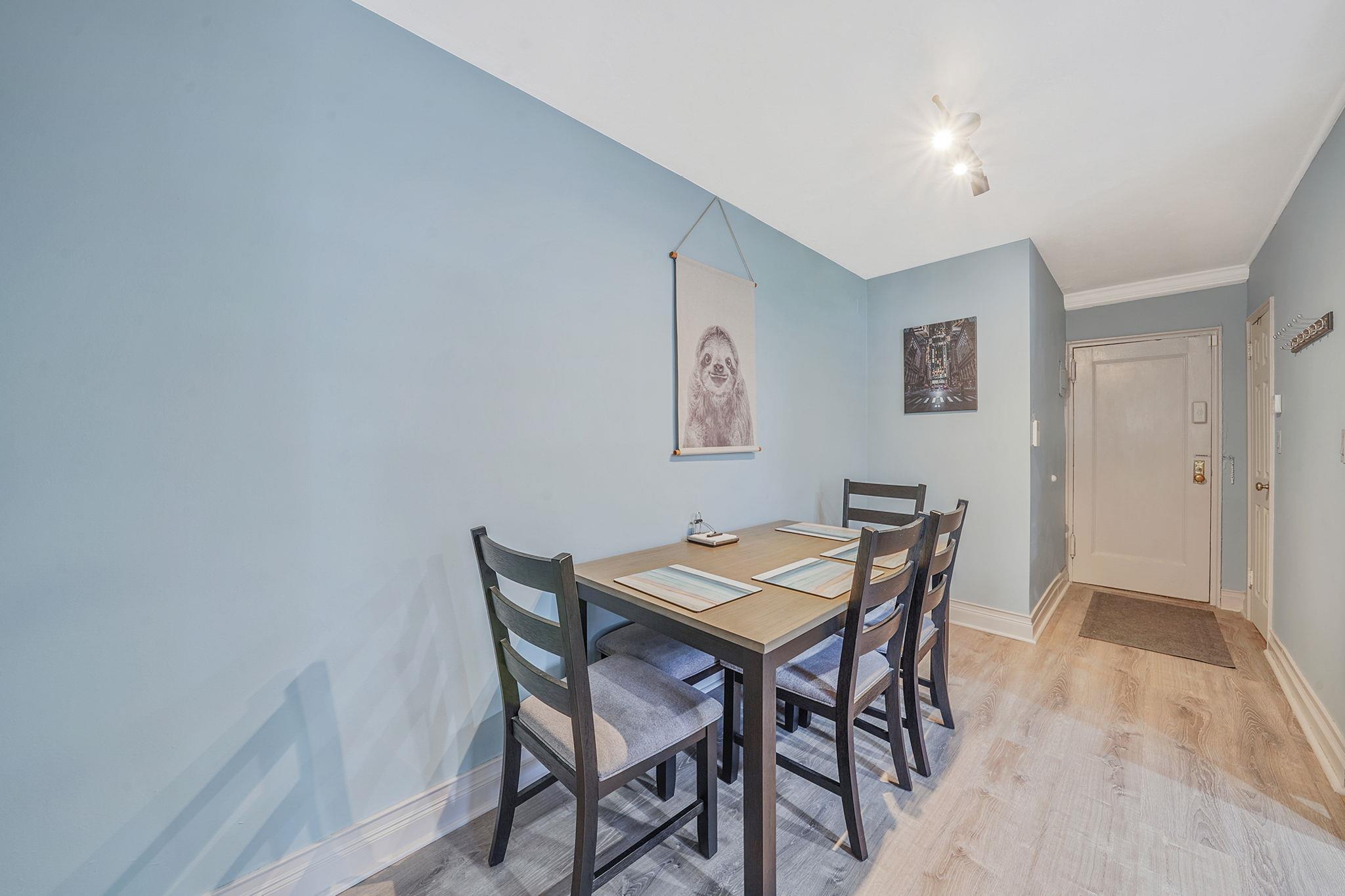 23 Edwards Street # 1C, Roslyn Heights, NY 11577