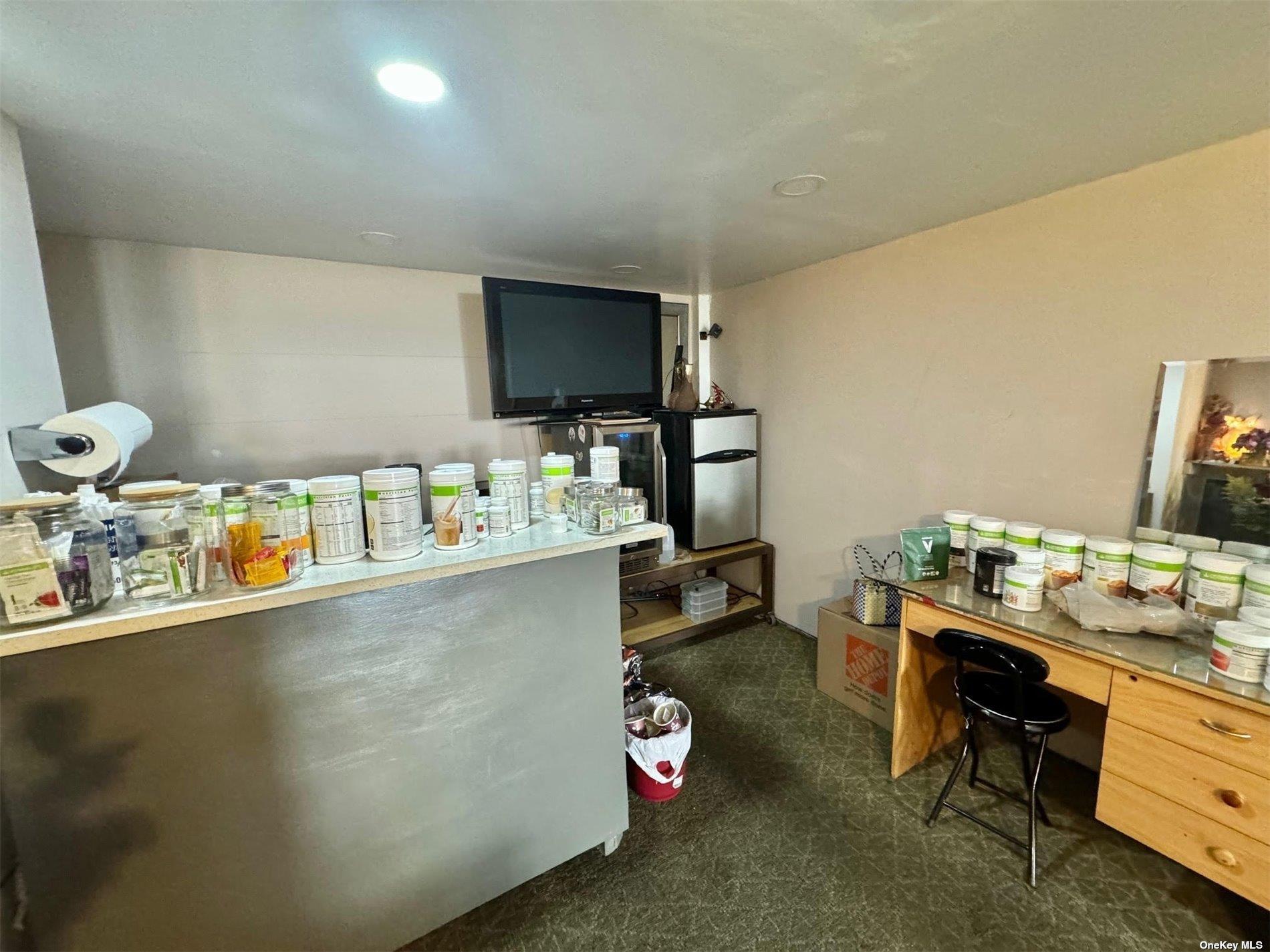 28-57 Steinway Street, Astoria, NY 11103