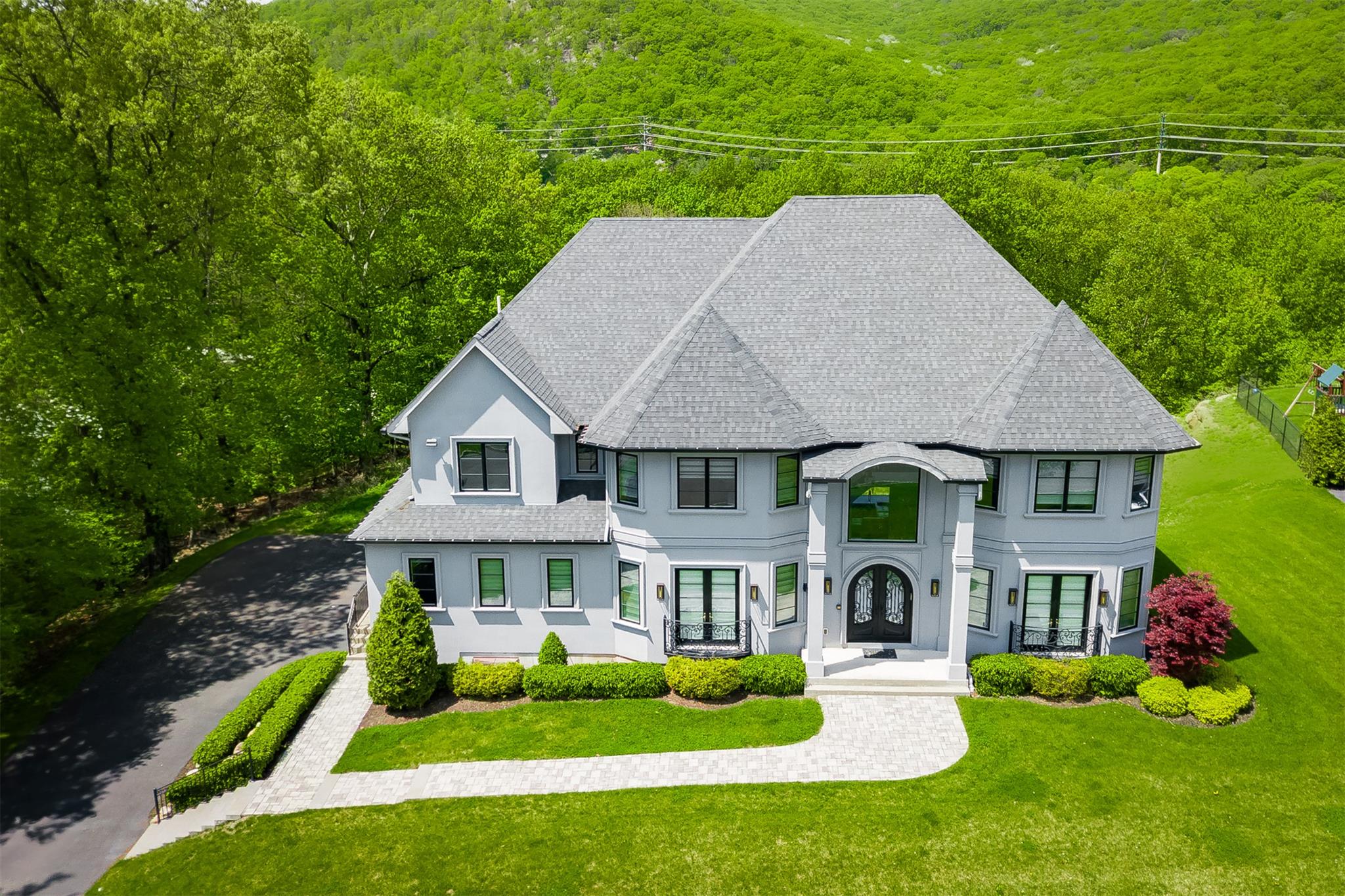 Pomona, NY 10970