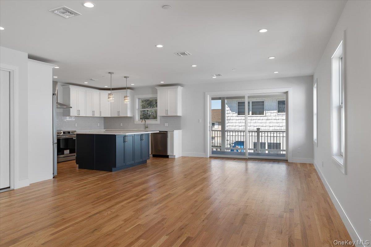 12 Pershing Place, Island Park, NY 11558