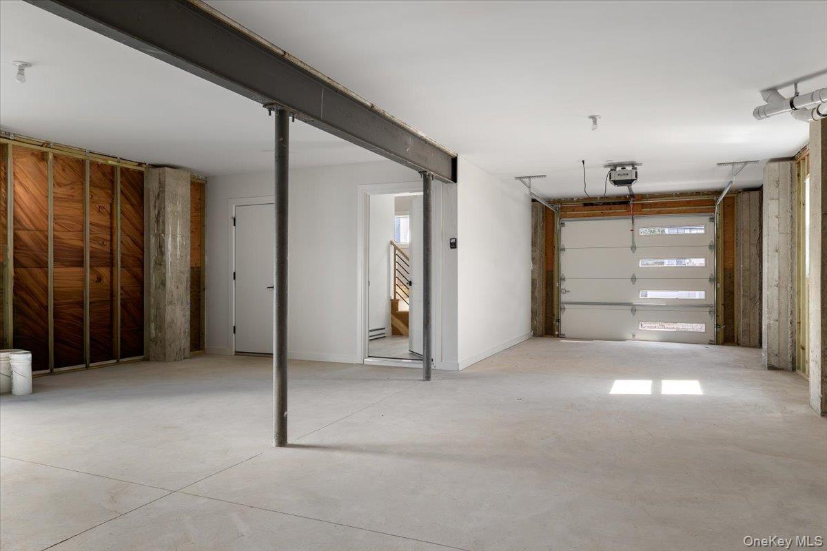 12 Pershing Place, Island Park, NY 11558