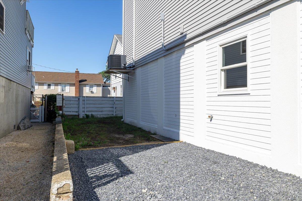 12 Pershing Place, Island Park, NY 11558