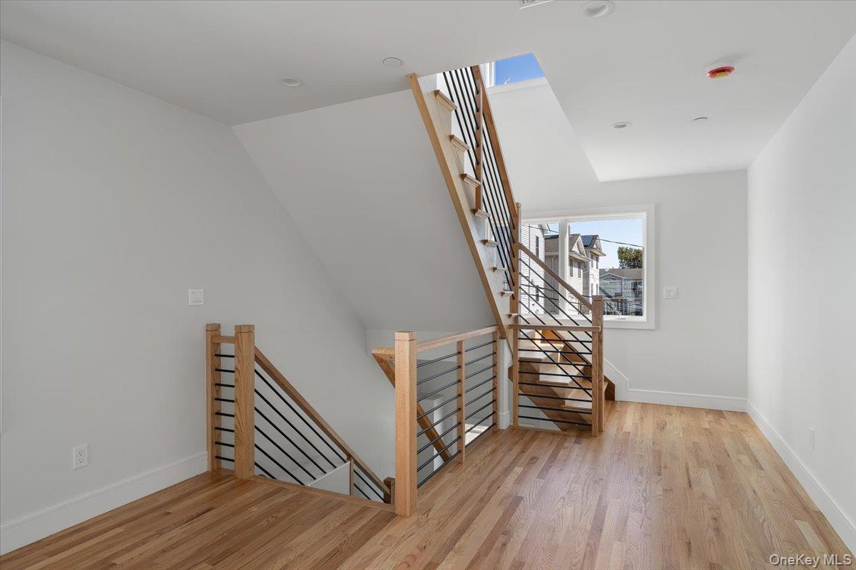 12 Pershing Place, Island Park, NY 11558