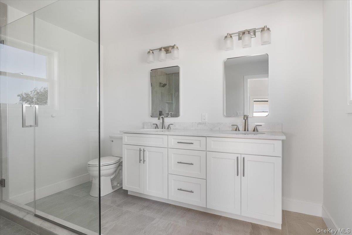 12 Pershing Place, Island Park, NY 11558