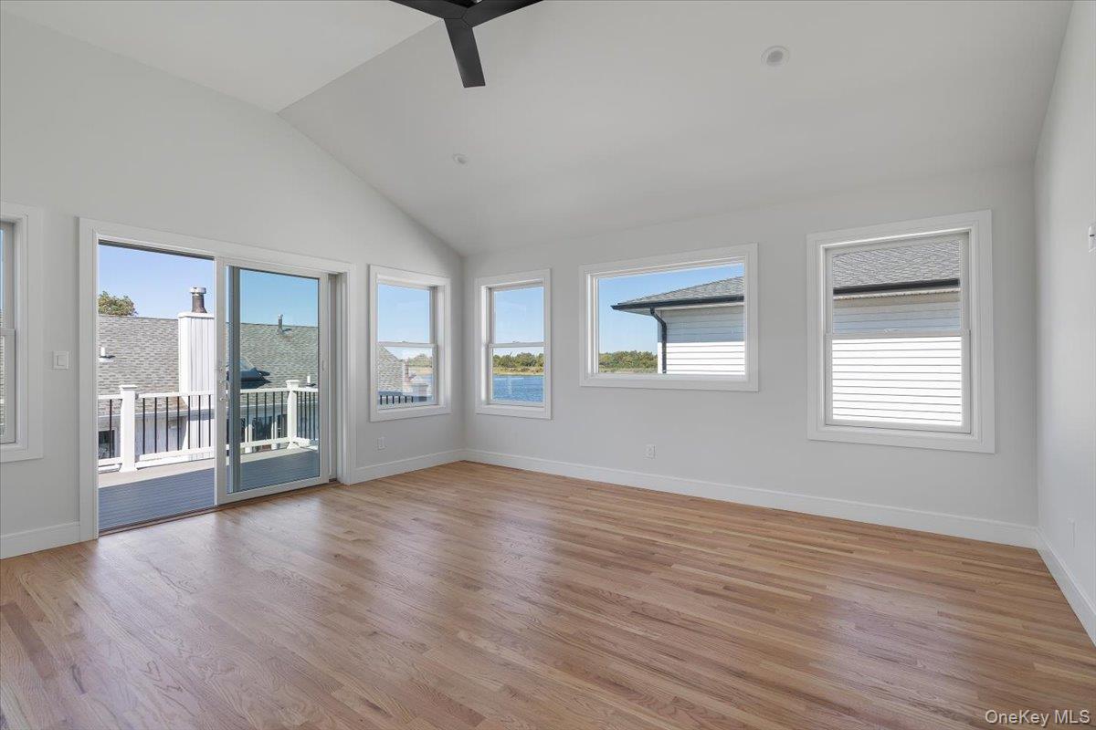 12 Pershing Place, Island Park, NY 11558