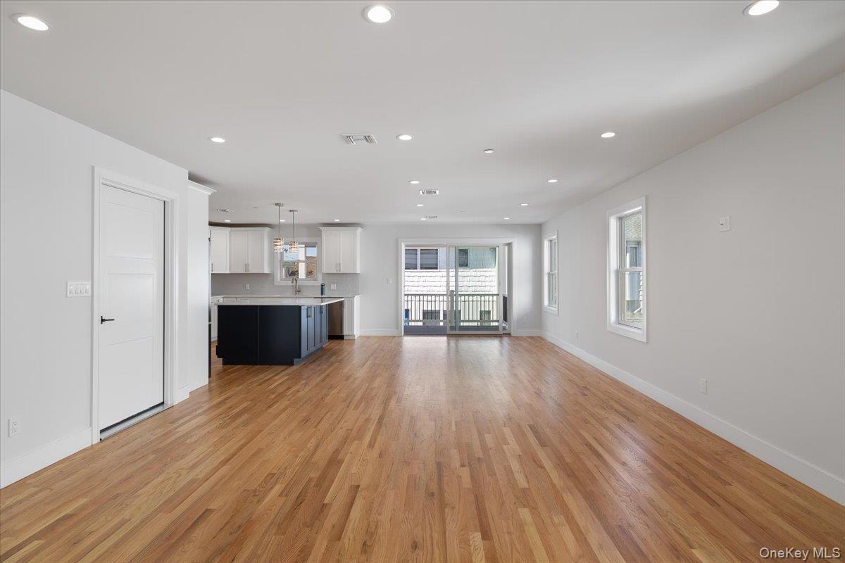 12 Pershing Place, Island Park, NY 11558