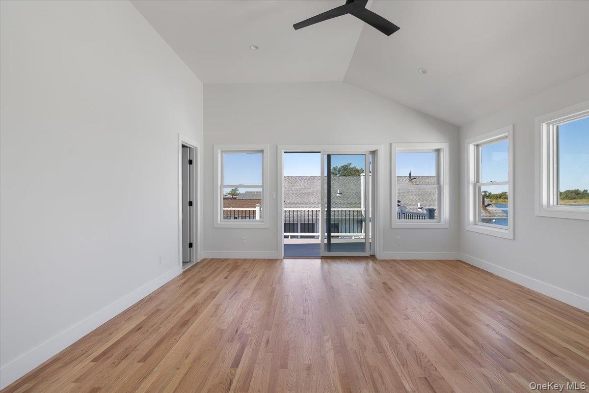 12 Pershing Place, Island Park, NY 11558