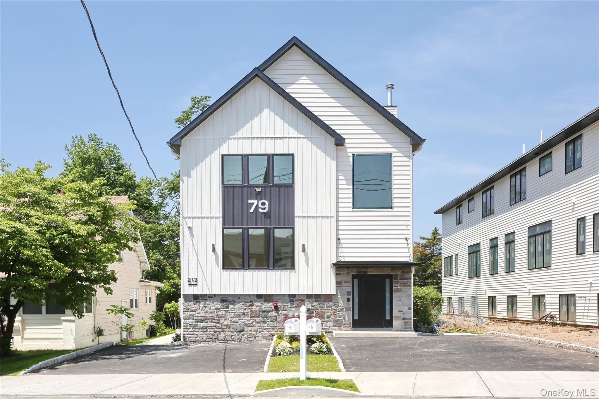 79 S Madison Avenue # 201, Spring Valley, NY 10977