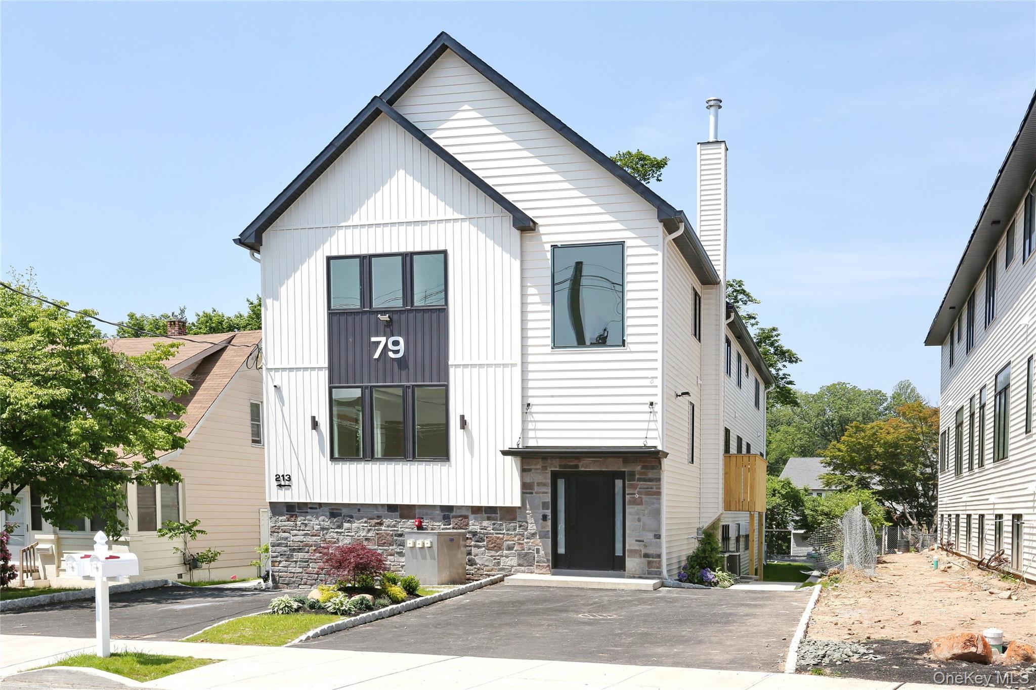 79 S Madison Avenue # 201, Spring Valley, NY 10977