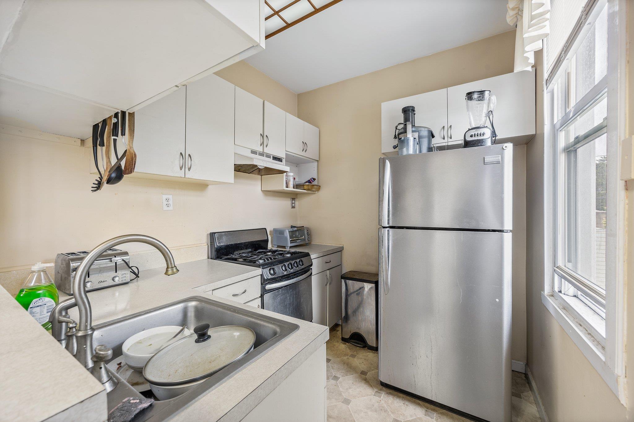 5801 59th Street, Maspeth, NY 11378