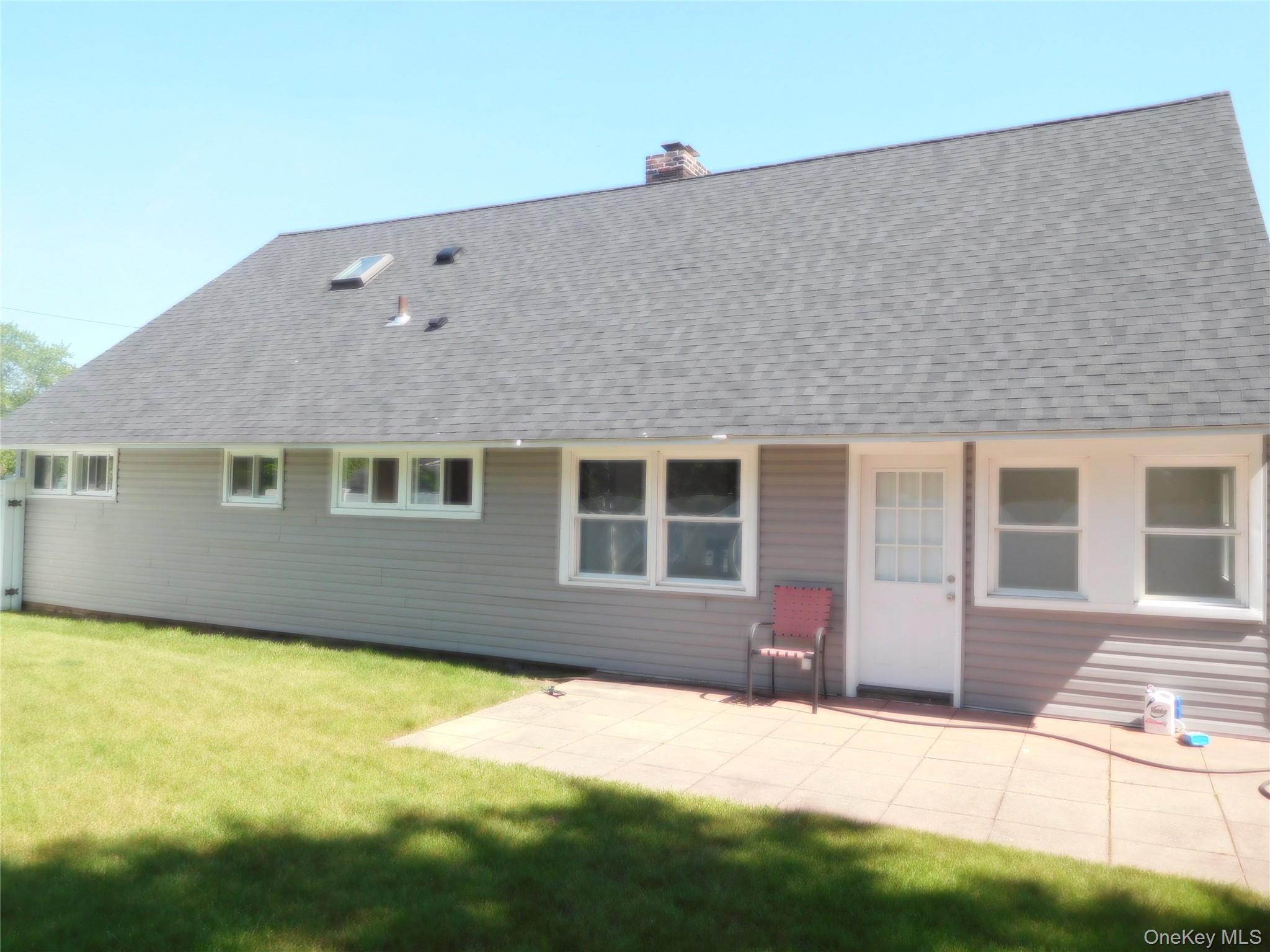 9 Adams Street, East Rockaway, NY 11518