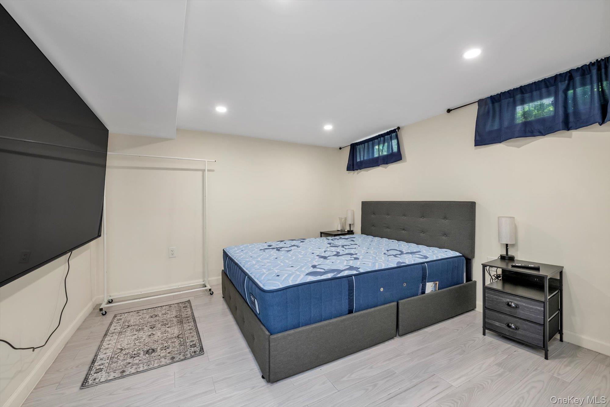 4360 Auburndale Lane, Flushing, NY 11358