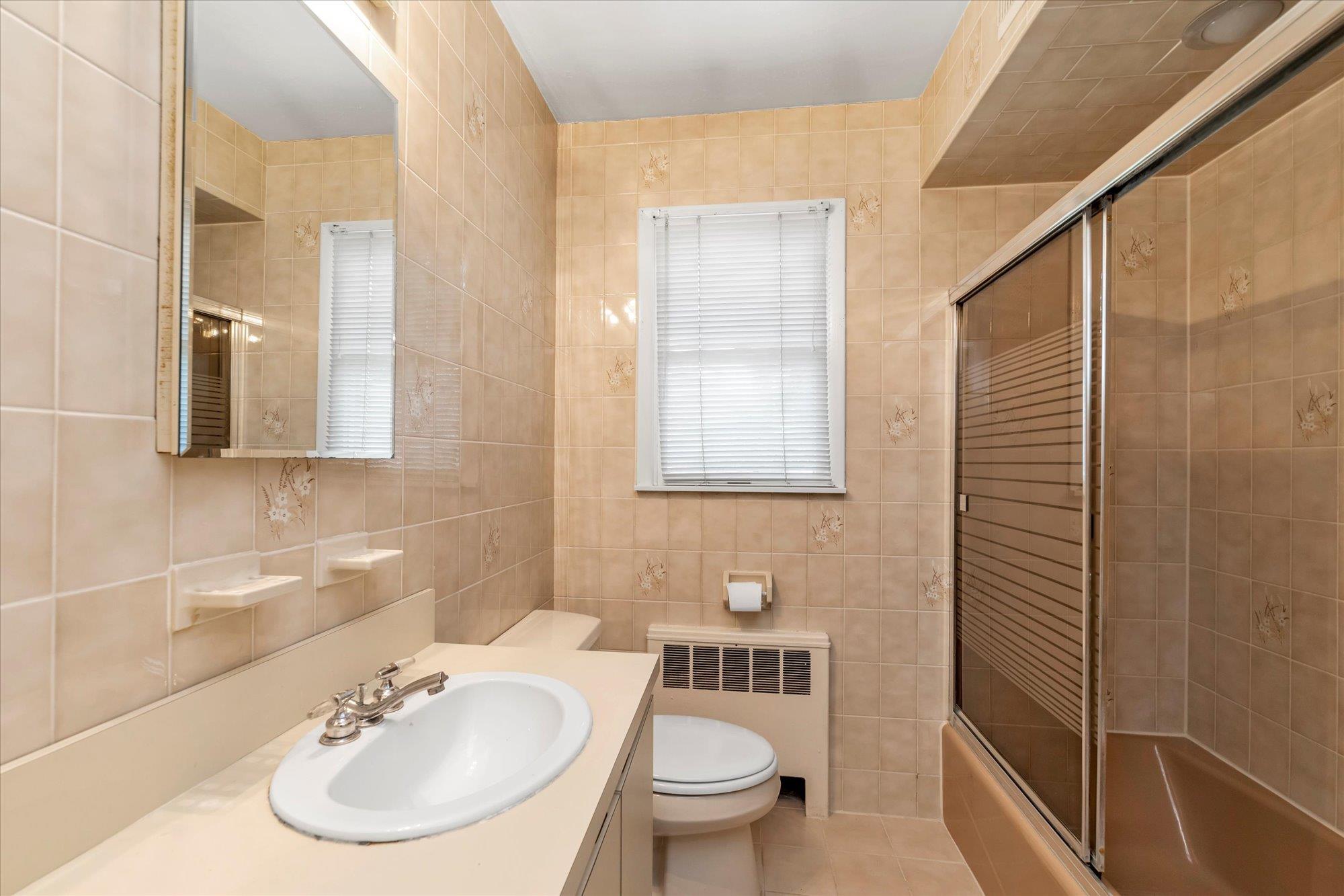 1800 Remson Avenue, North Merrick, NY 11566