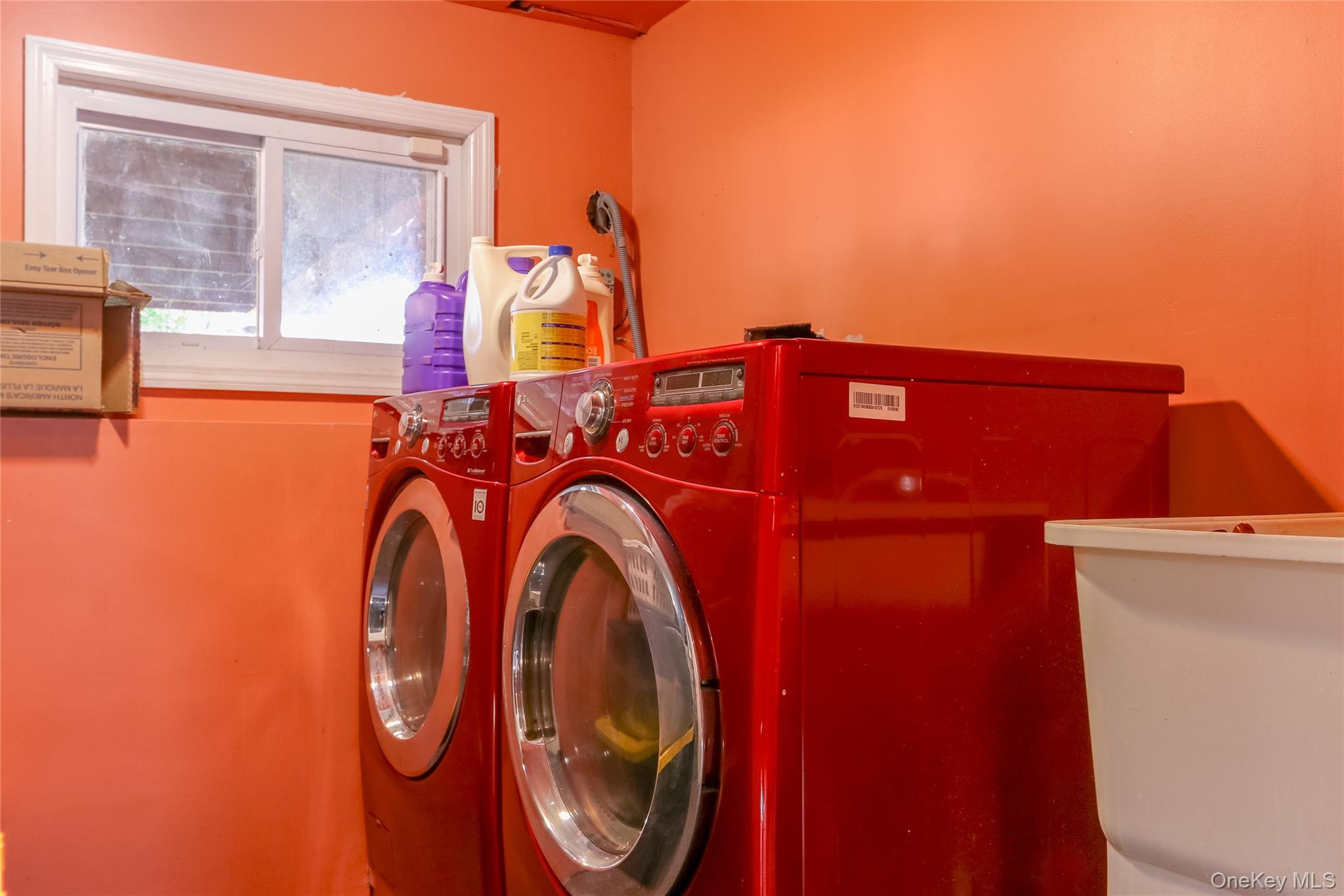 12 Kaymac Street, Brentwood, NY 11717