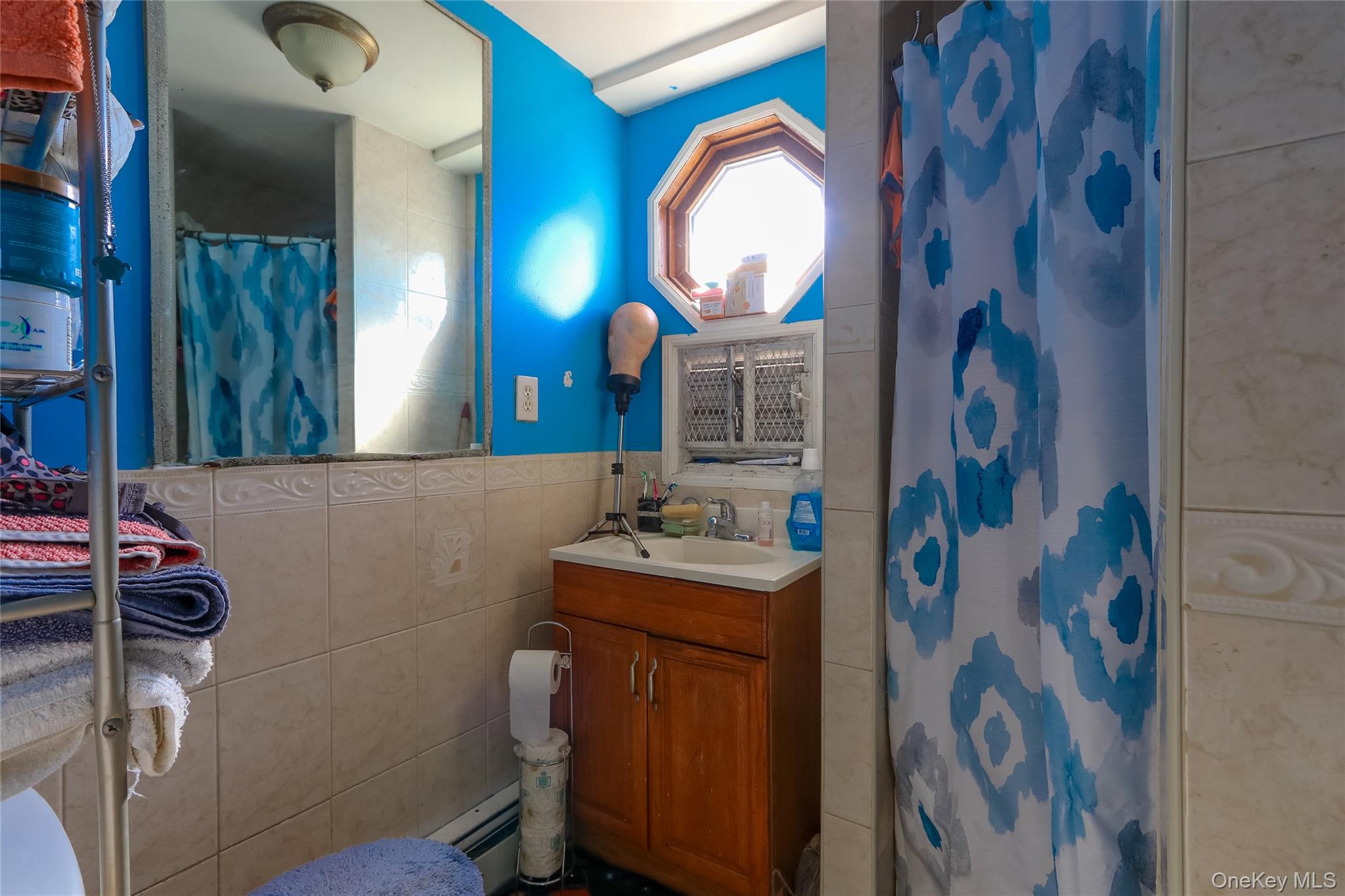 12 Kaymac Street, Brentwood, NY 11717