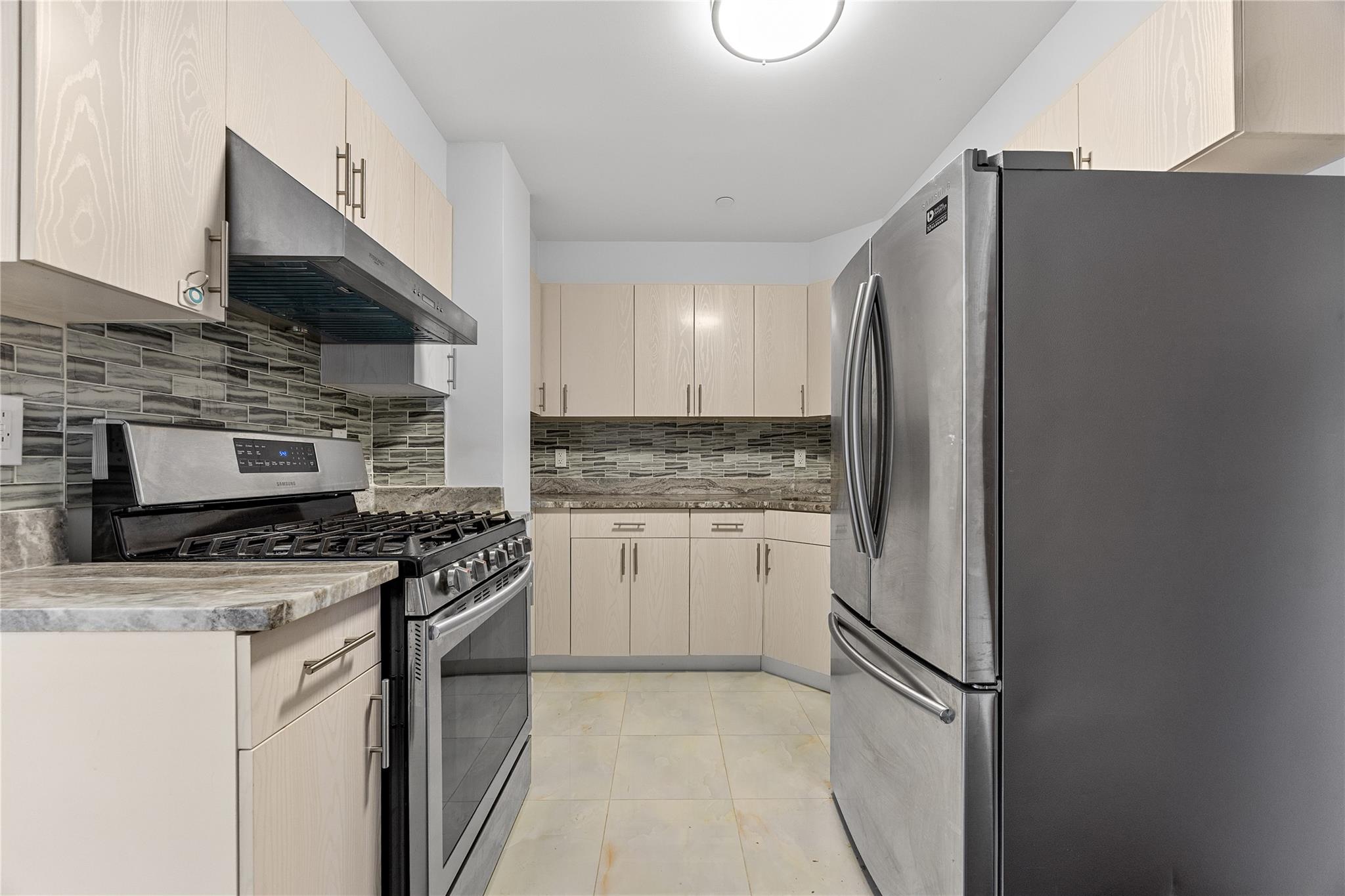 138-12 Northern Blvd # 3E, Flushing, NY 11354