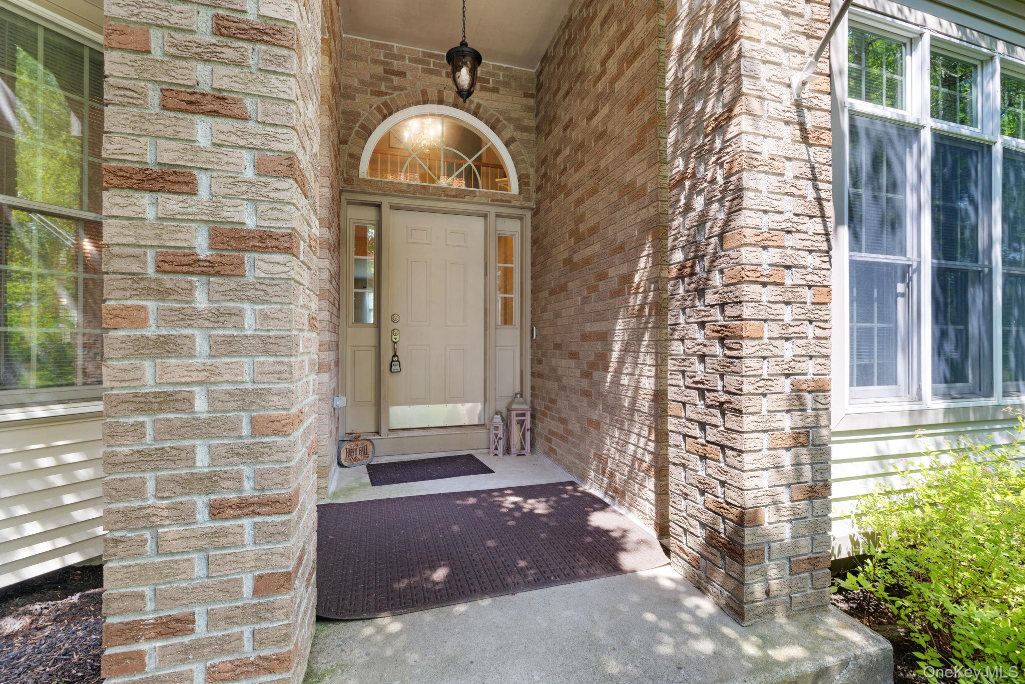 87 Dakota Drive, Hopewell Junction, NY 12533