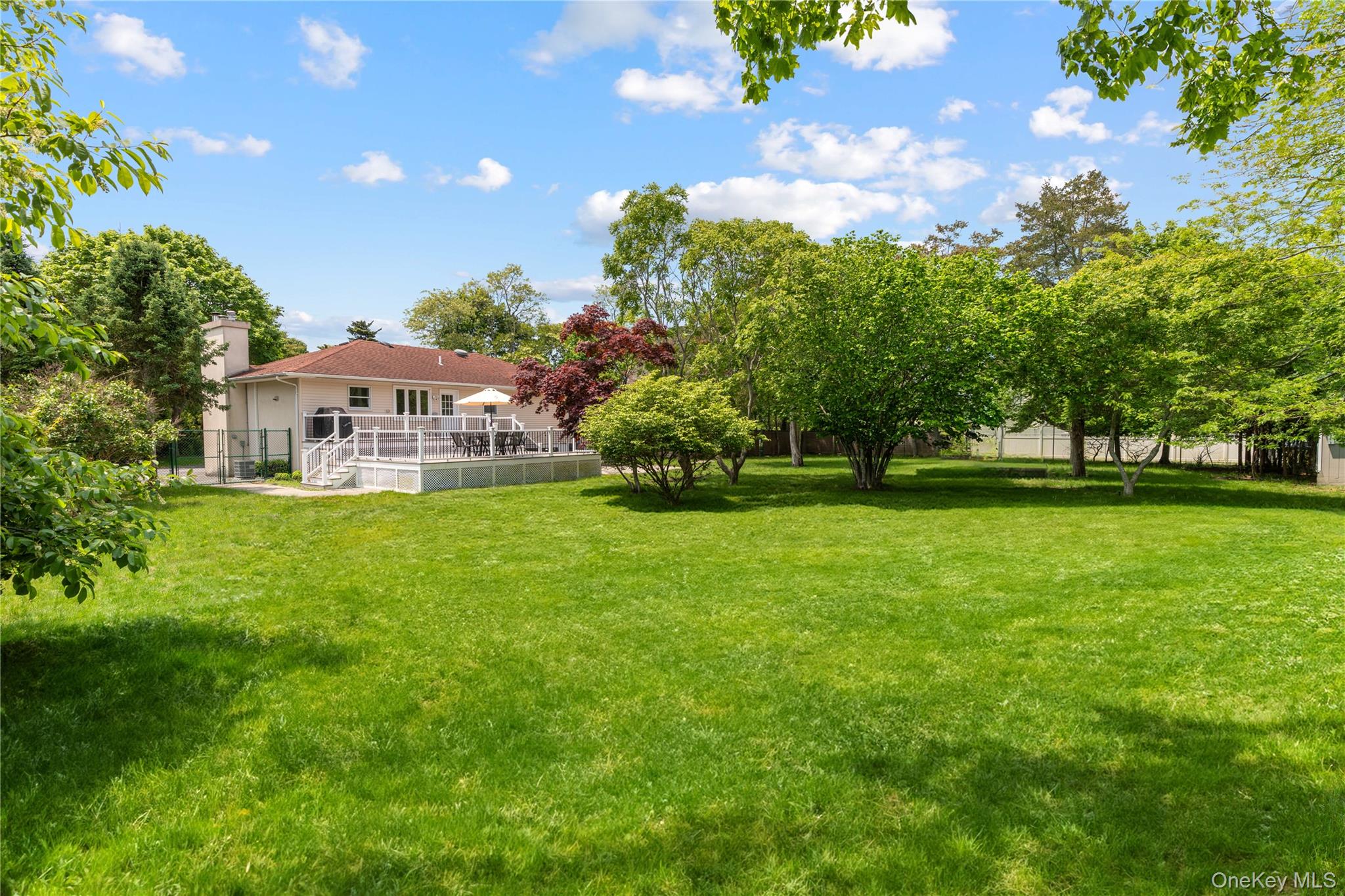 Hampton Bays, NY 11946