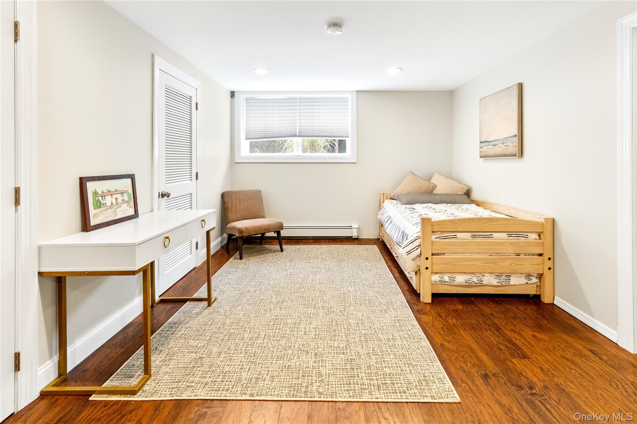 Hampton Bays, NY 11946