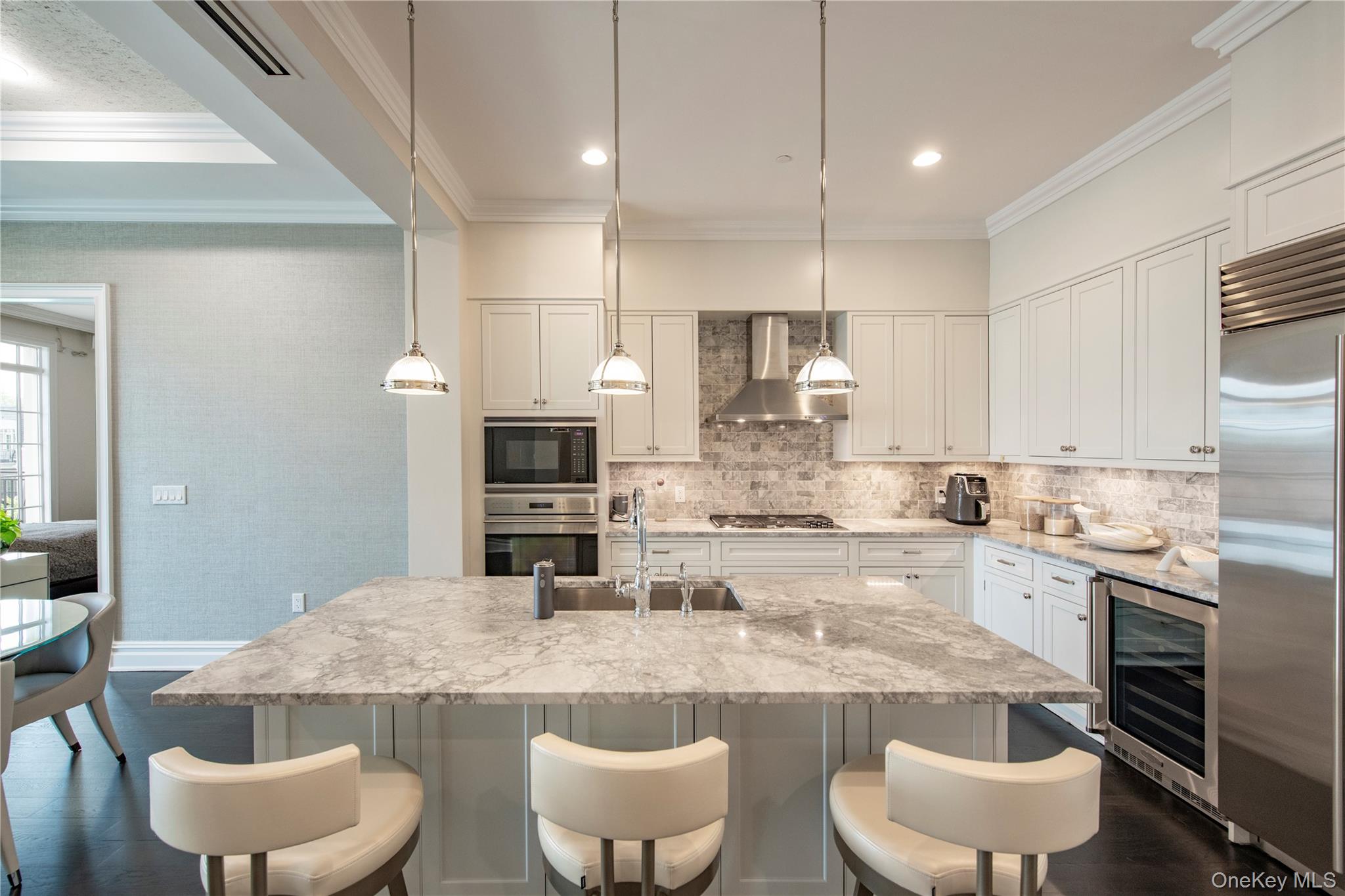 1000 Royal Court # 1306, North Hills, NY 11040
