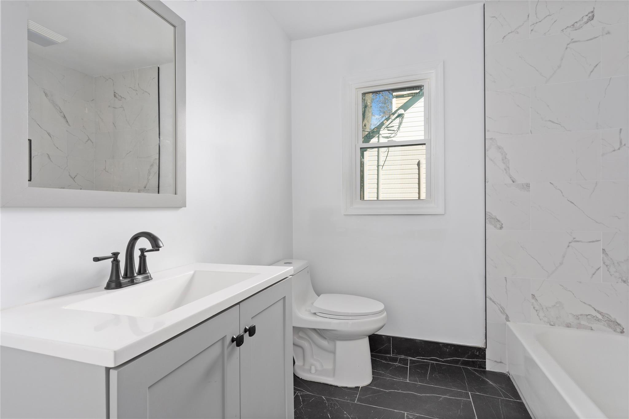 78 Jesse Street, Freeport, NY 11520