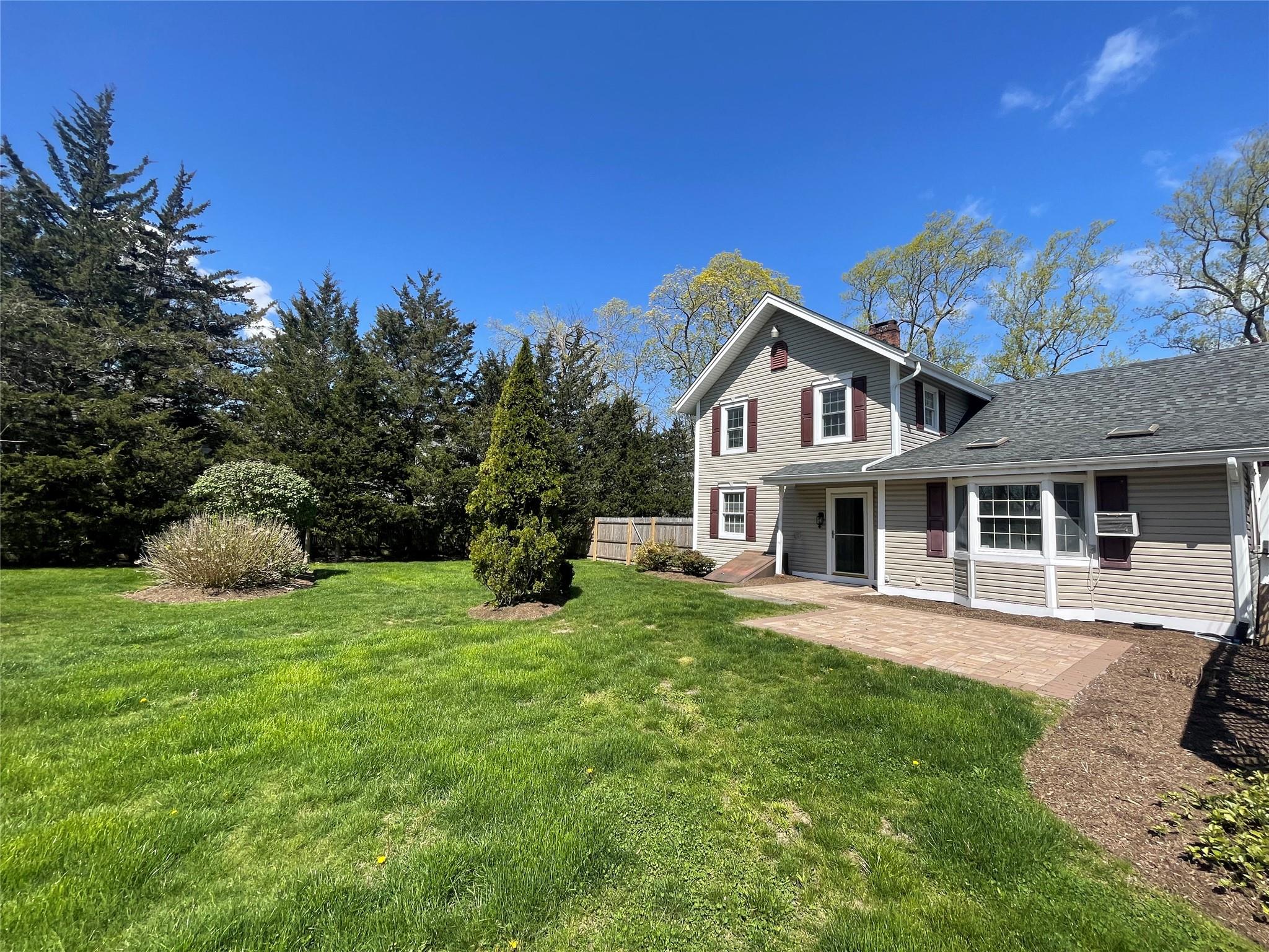 496 North Country Road, Saint James, NY 11780