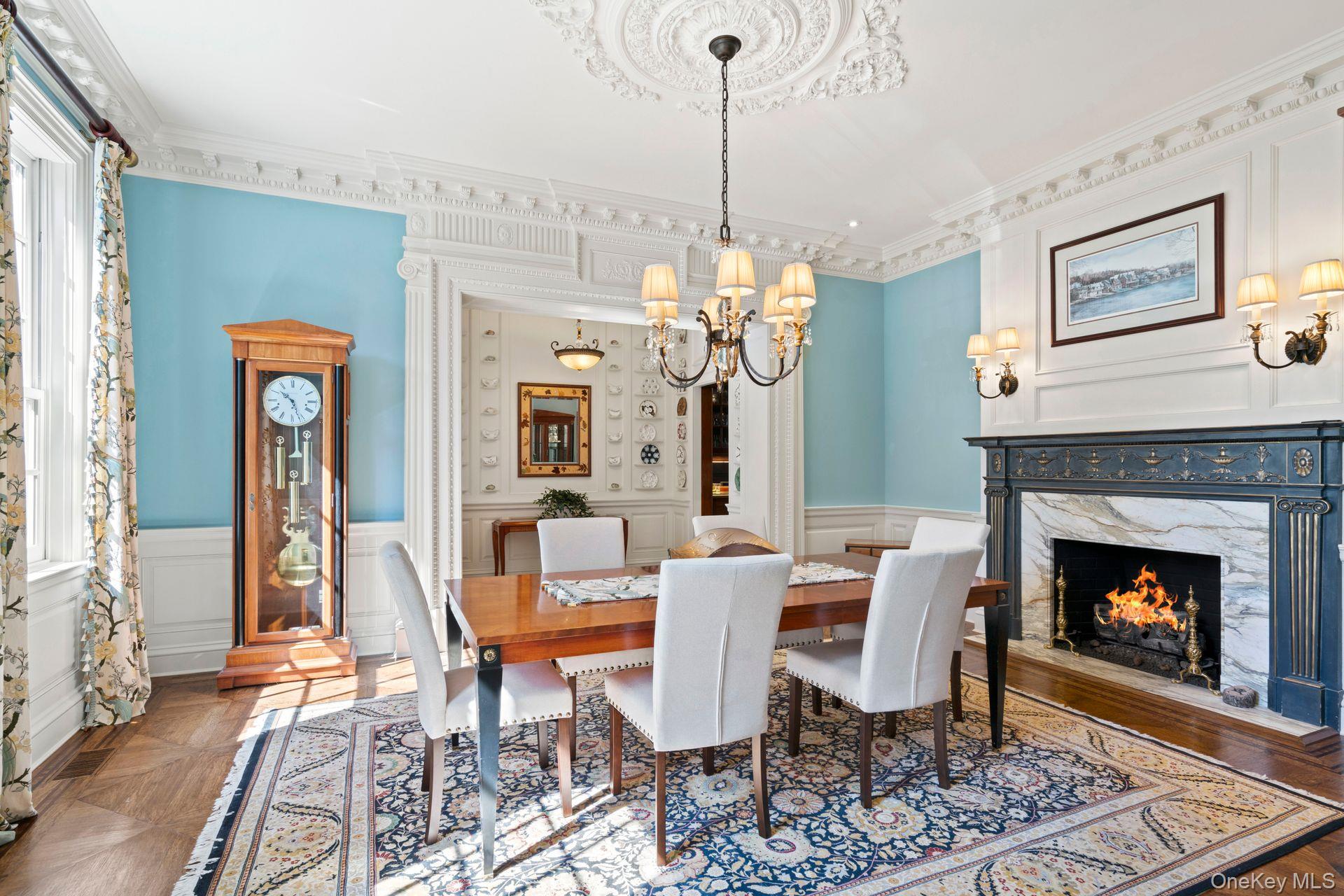 7 Fox Meadow Lane, Lloyd Harbor, NY 11743